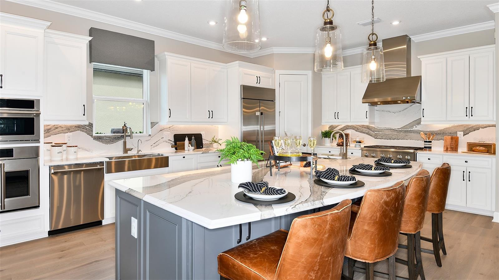 10157 SILENT NIGHT LN, SARASOTA, FL, 34241