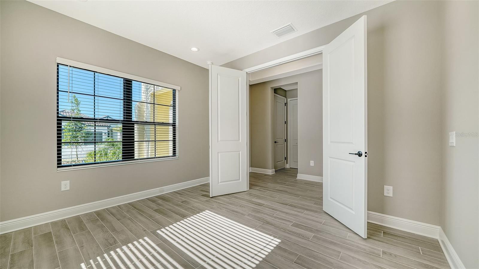 221 BRINDISI CIR, NOKOMIS, FL, 34275