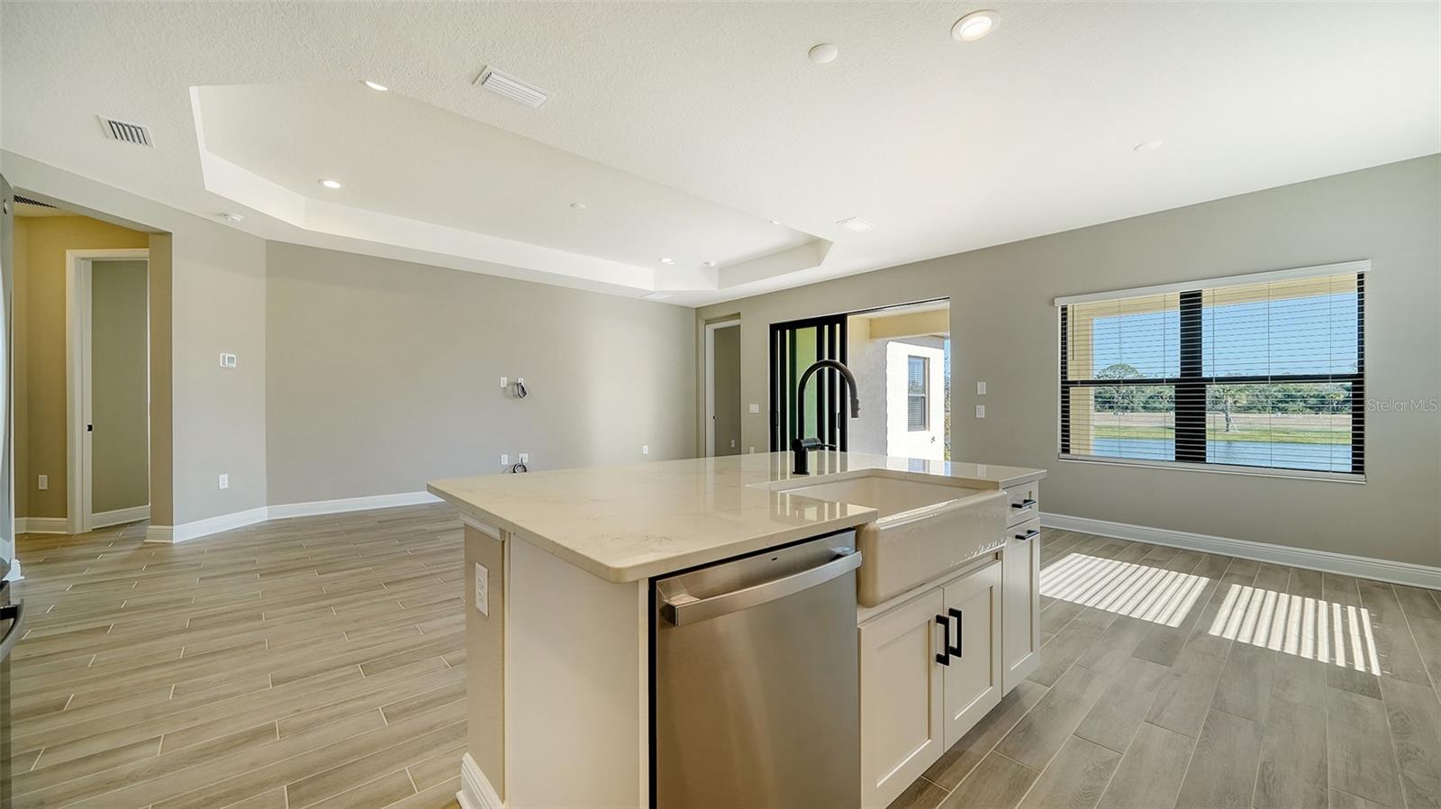 221 BRINDISI CIR, NOKOMIS, FL, 34275