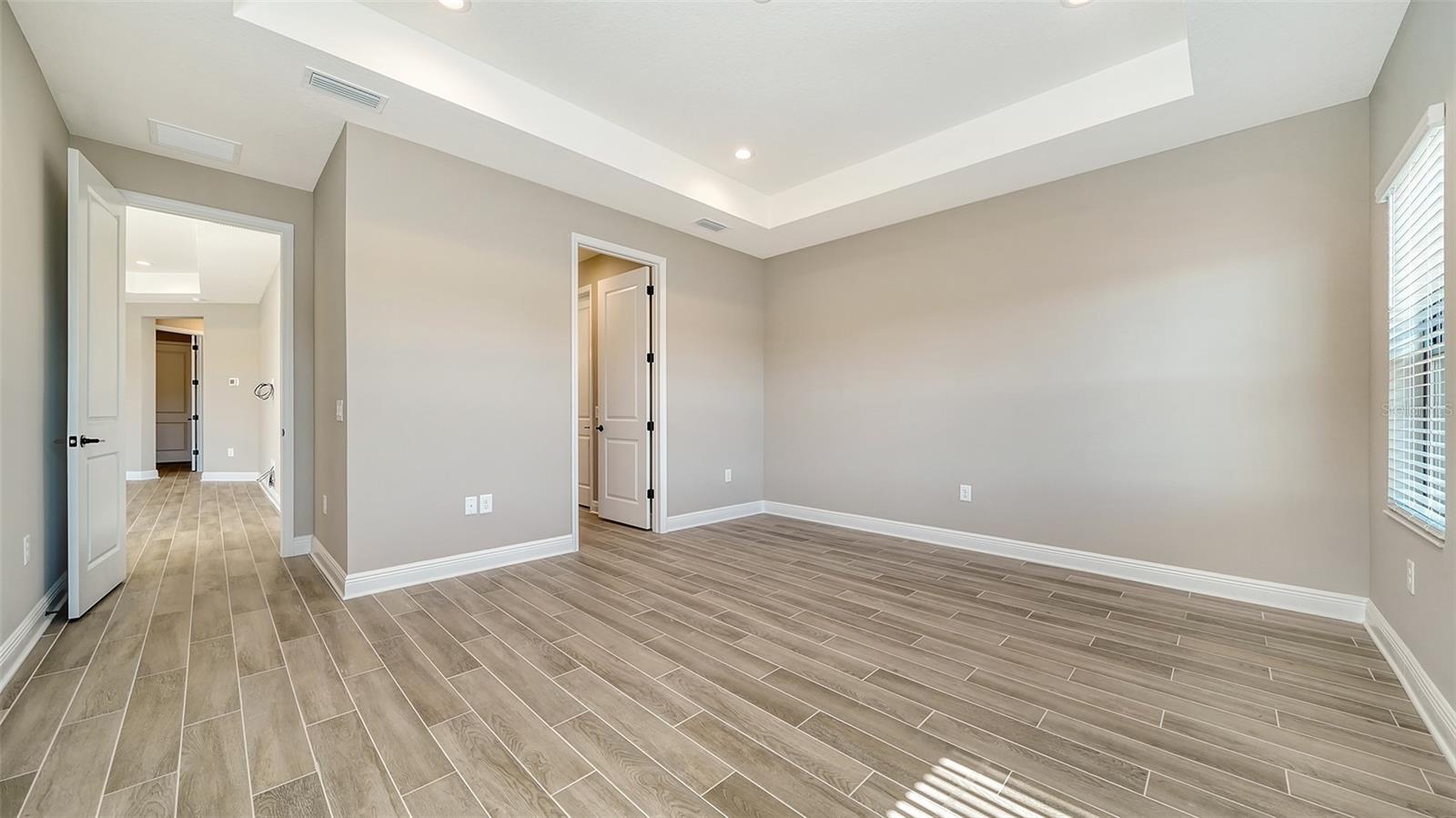221 BRINDISI CIR, NOKOMIS, FL, 34275