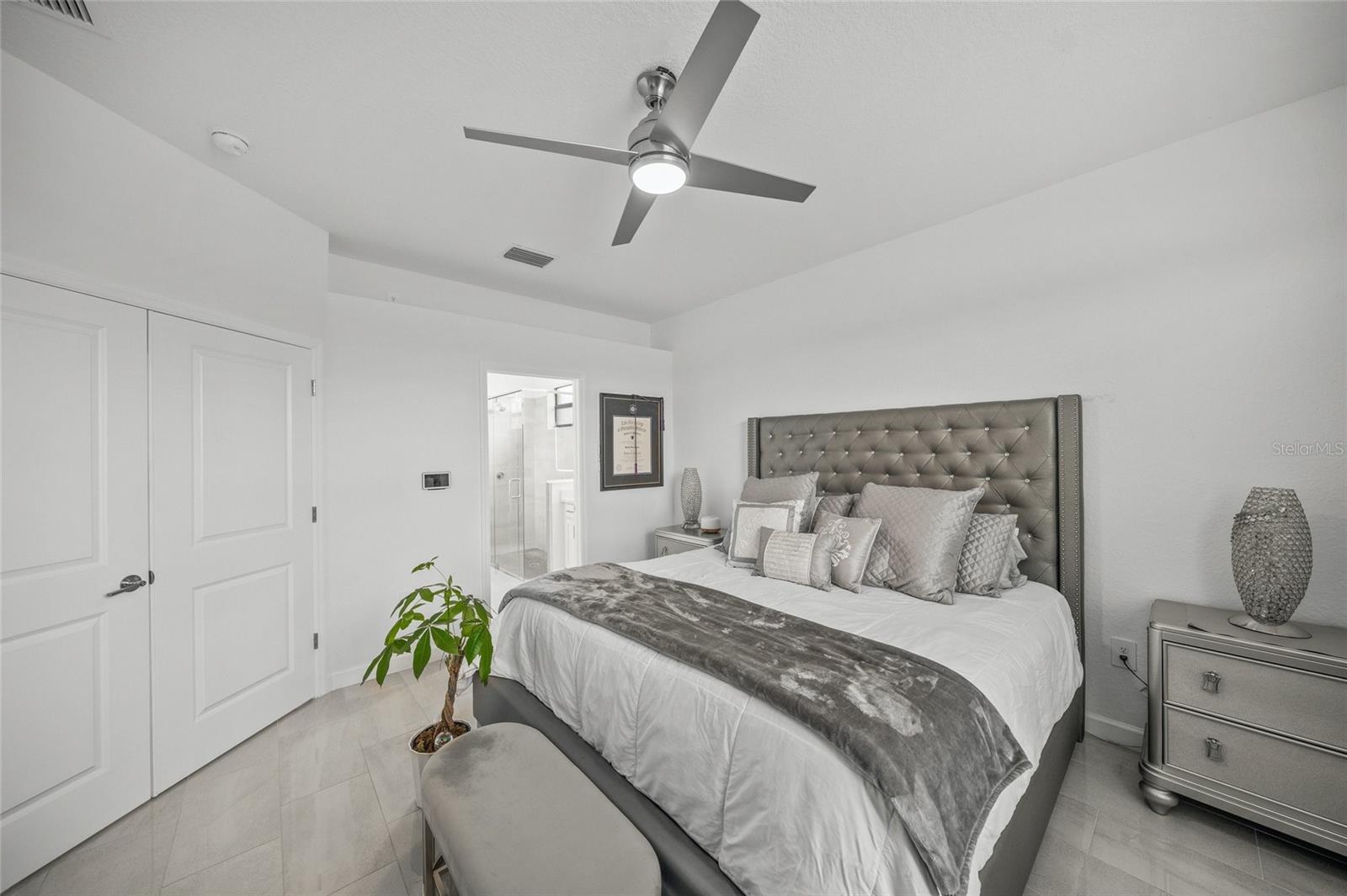 15982 CLEAR SKIES PL, BRADENTON, FL, 34211