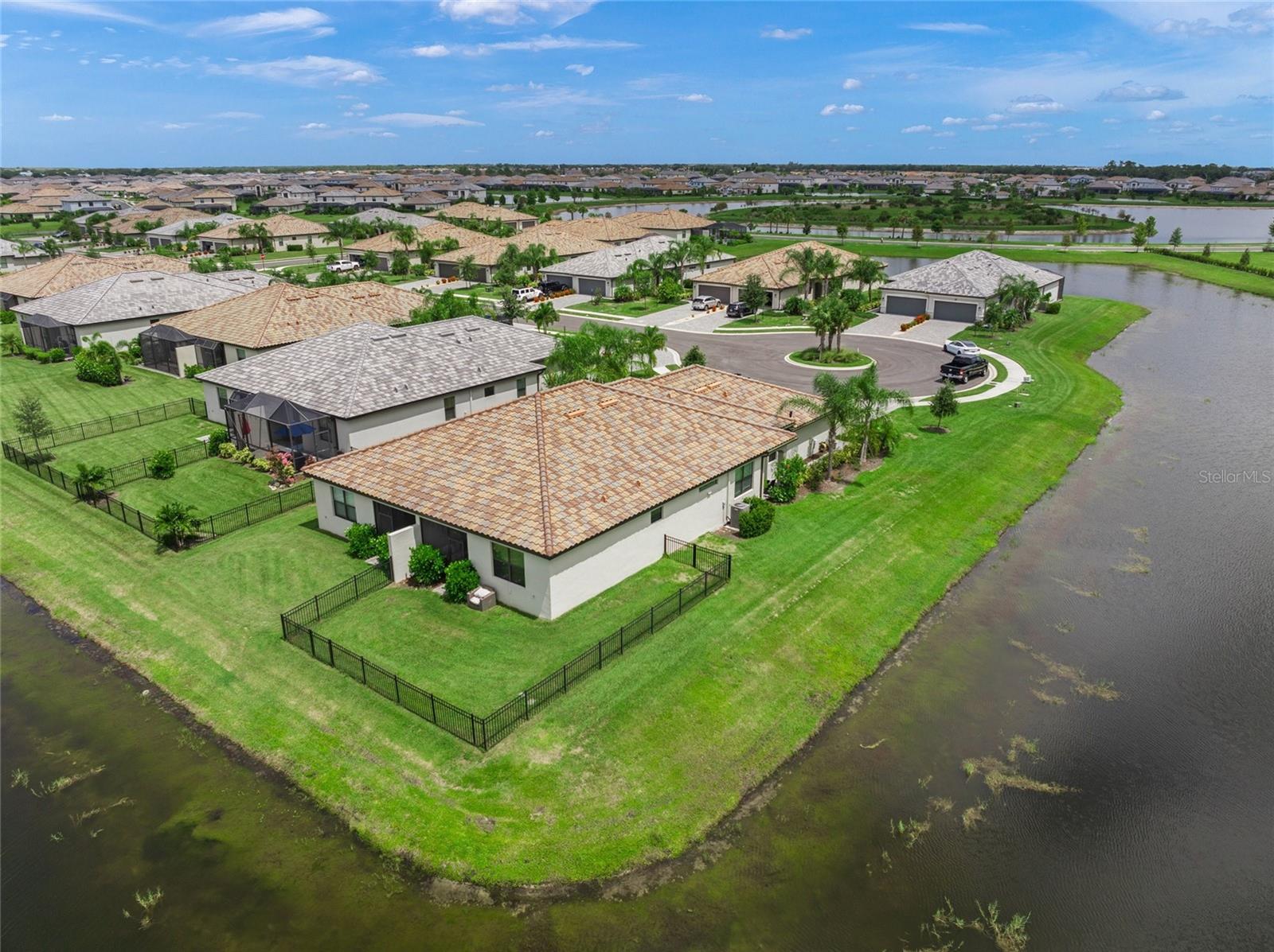 15982 CLEAR SKIES PL, BRADENTON, FL, 34211