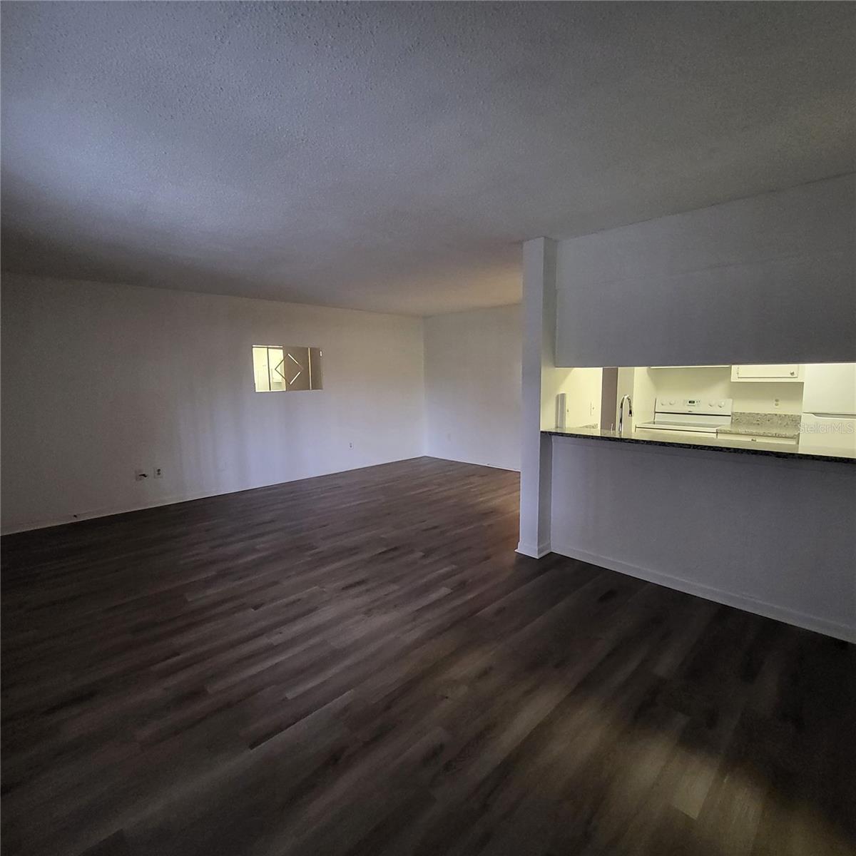 2525 W BAY DR #E11, LARGO, FL, 33770