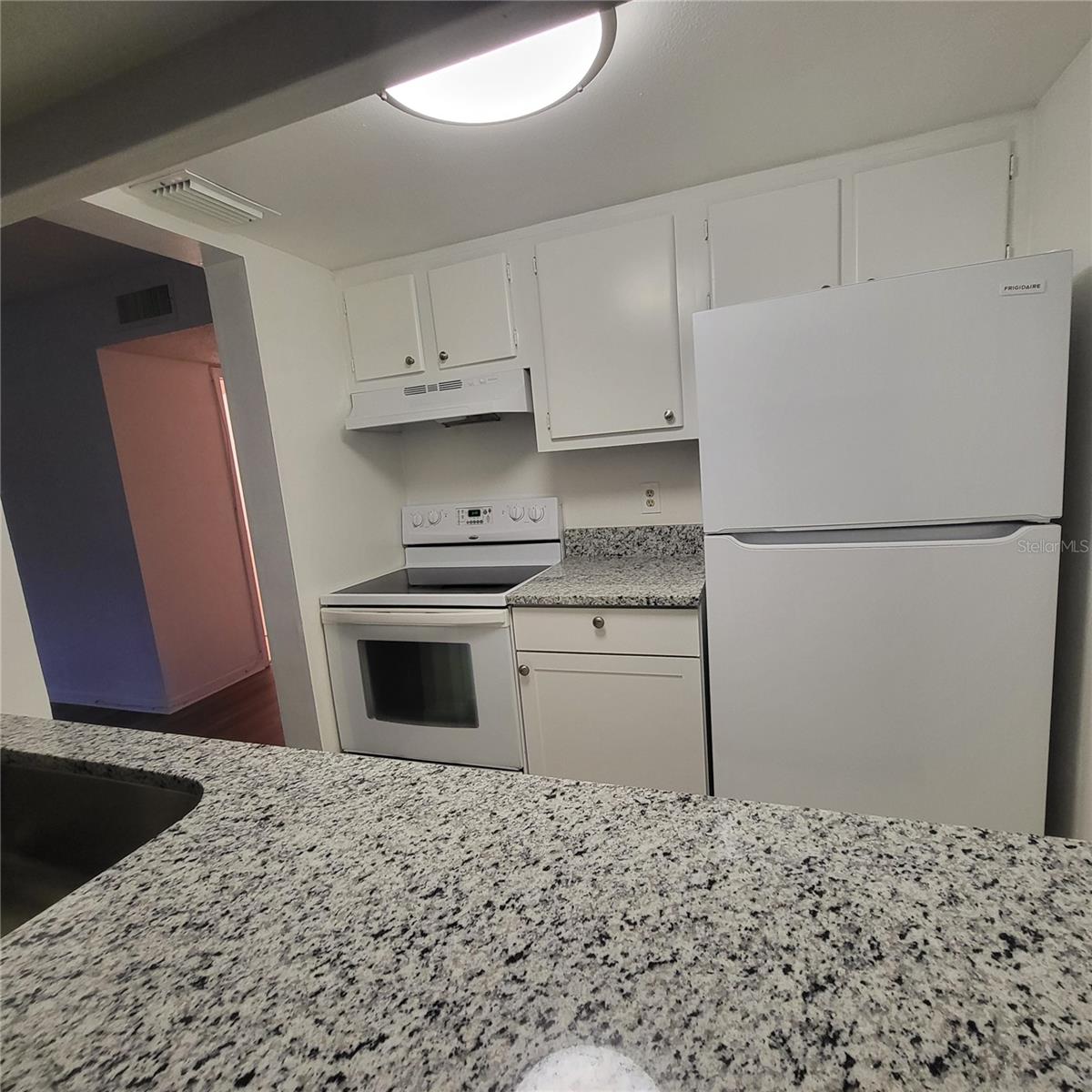 2525 W BAY DR #E11, LARGO, FL, 33770
