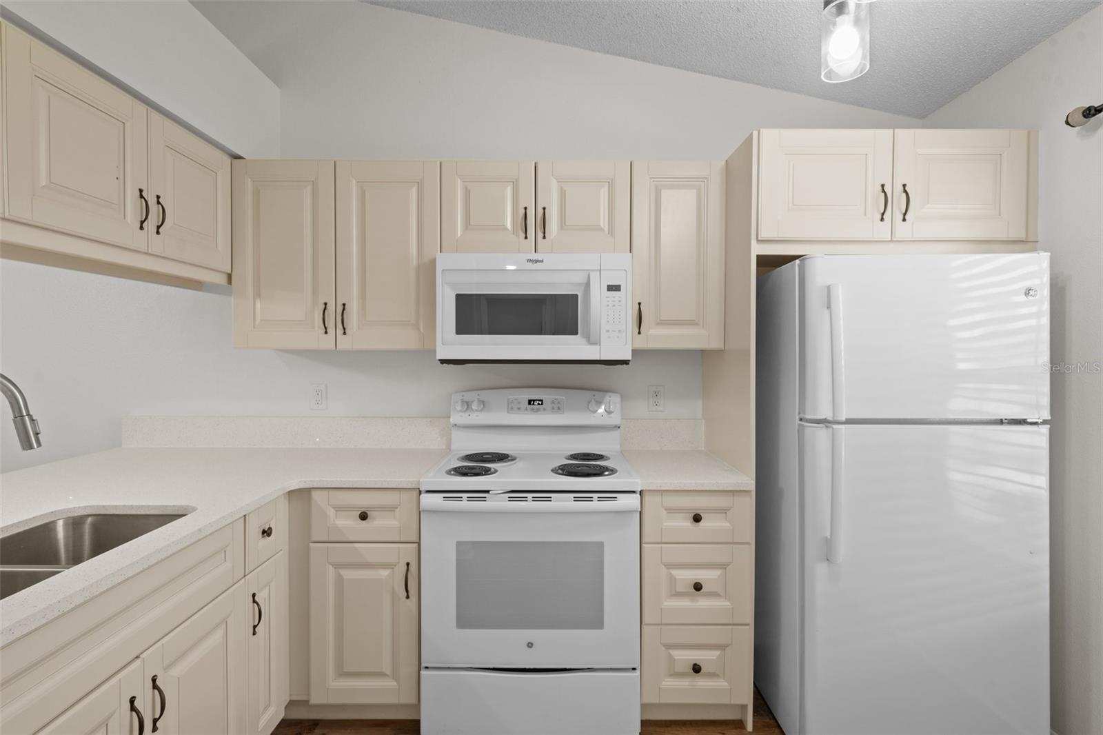 1355 POWDERPUFF DR #908, DUNEDIN, FL, 34698