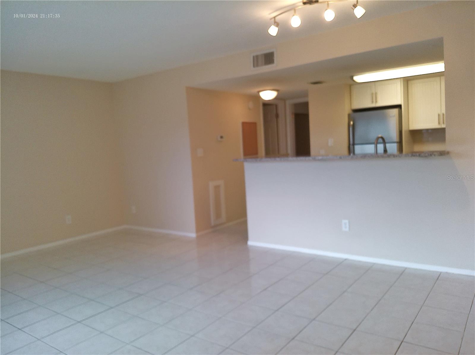 2000 WORLD PARKWAY BLVD #21, CLEARWATER, FL, 33763