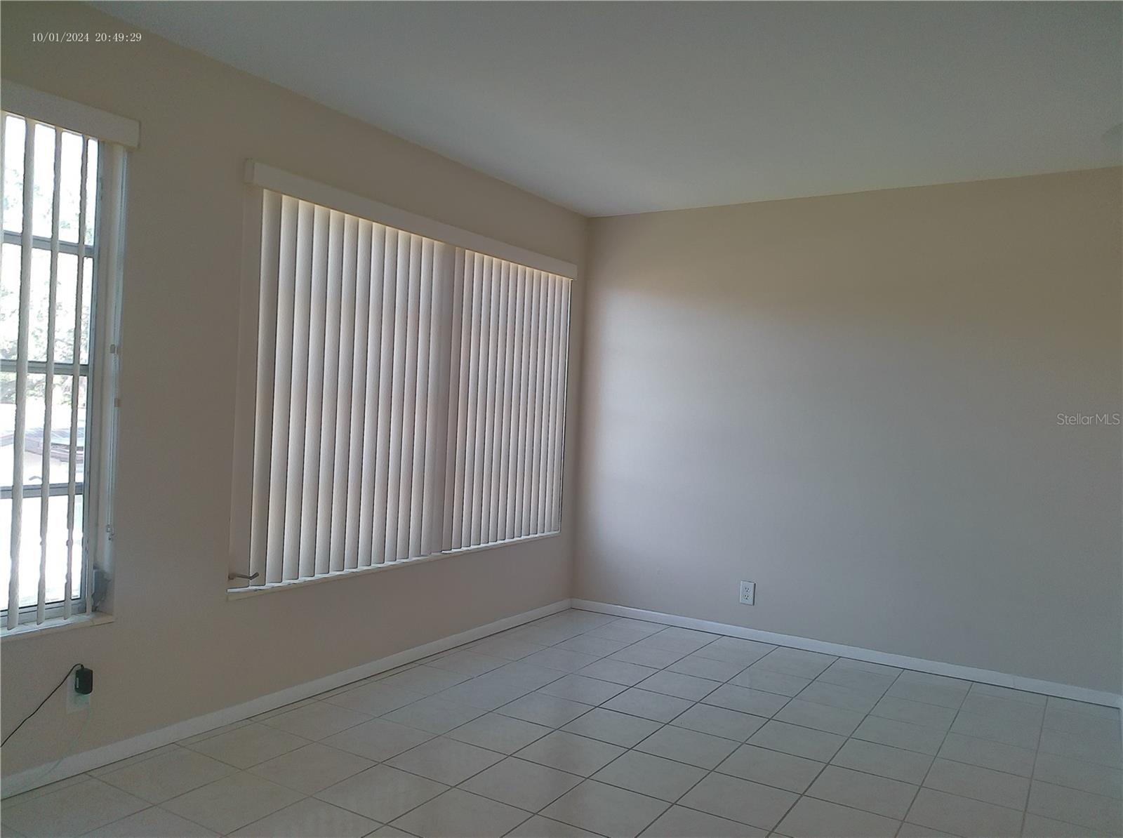 2000 WORLD PARKWAY BLVD #21, CLEARWATER, FL, 33763