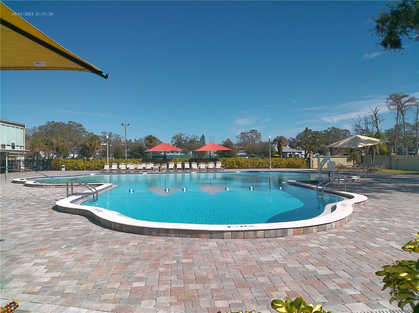 2000 WORLD PARKWAY BLVD #21, CLEARWATER, FL, 33763