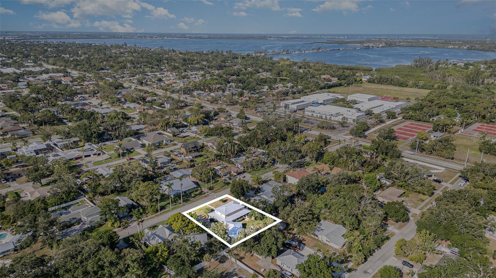 7312 7TH AVE NW, BRADENTON, FL, 34209