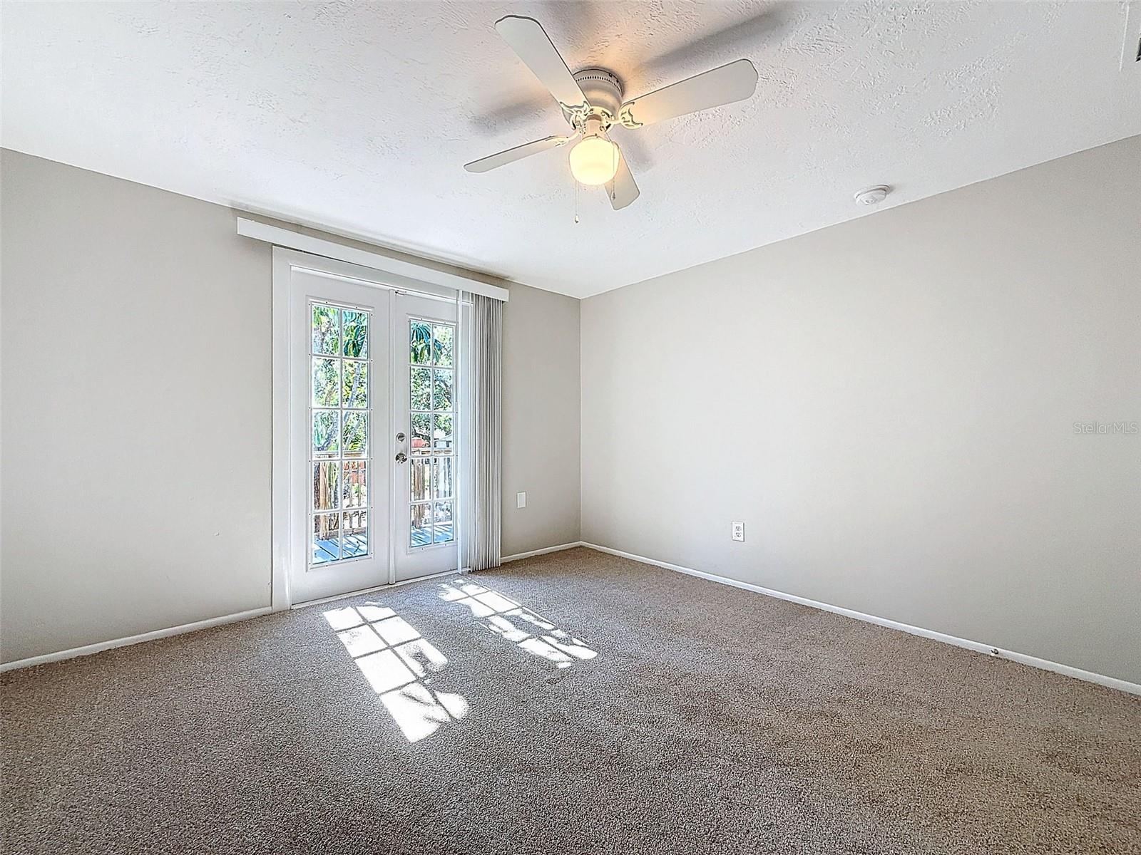 1116 E BOYER ST, TARPON SPRINGS, FL, 34689