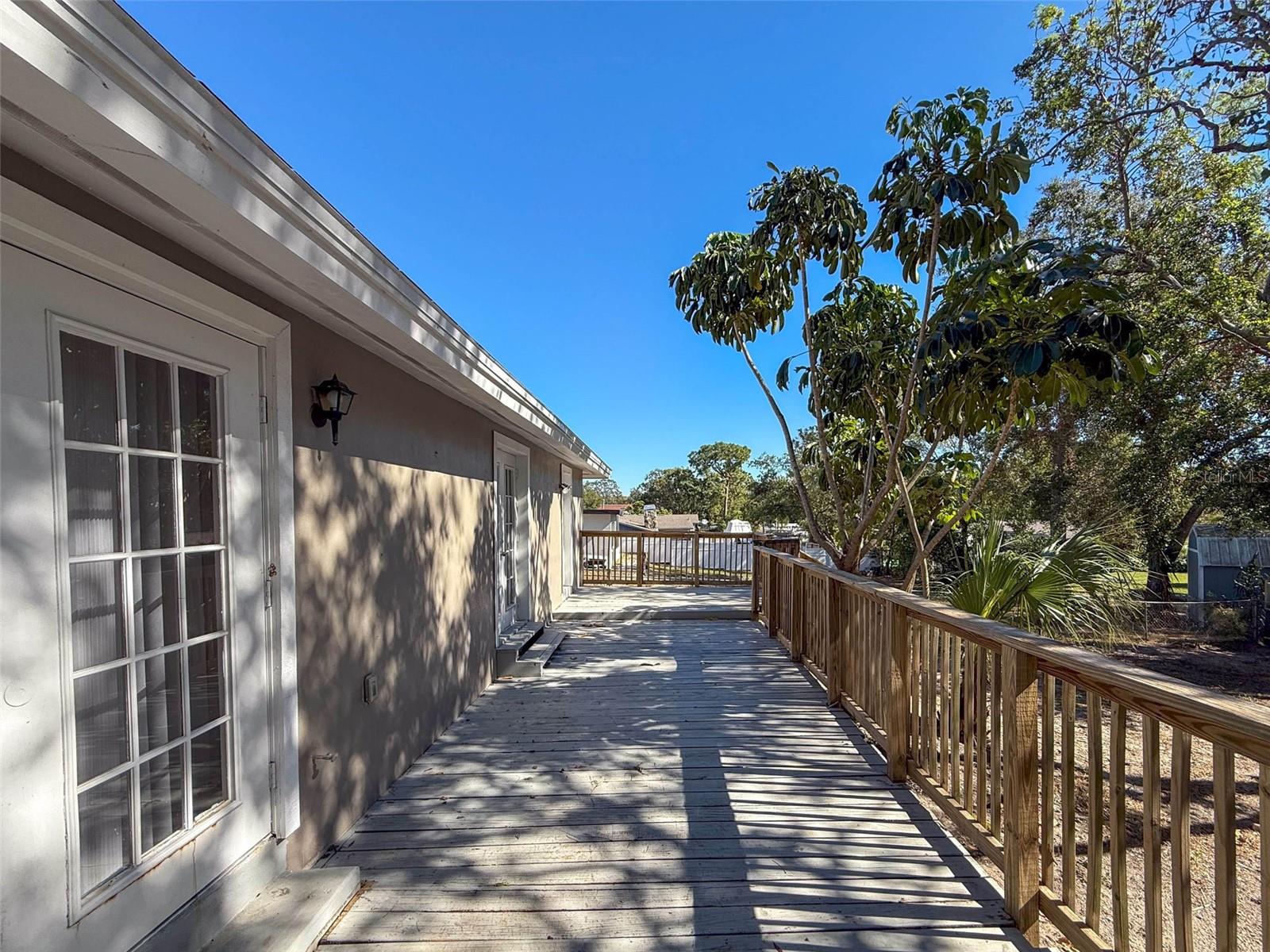 1116 E BOYER ST, TARPON SPRINGS, FL, 34689
