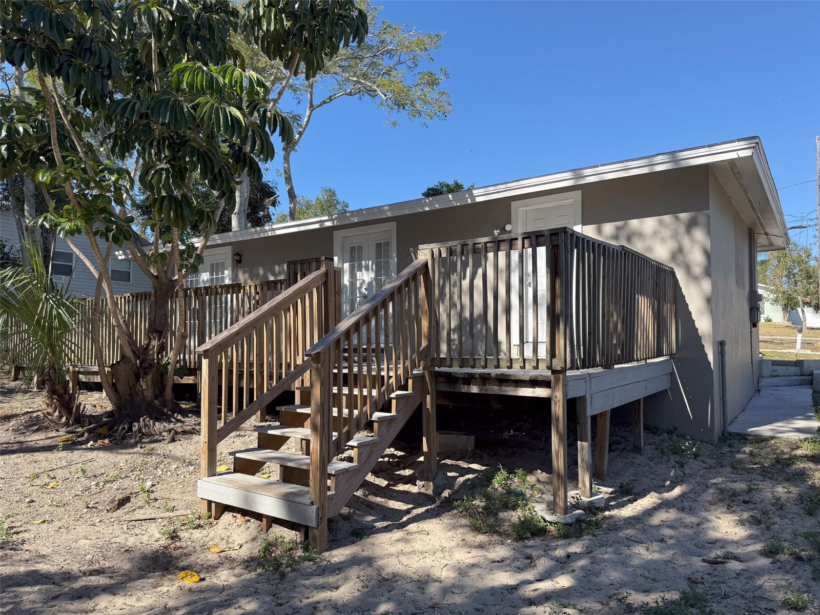 1116 E BOYER ST, TARPON SPRINGS, FL, 34689