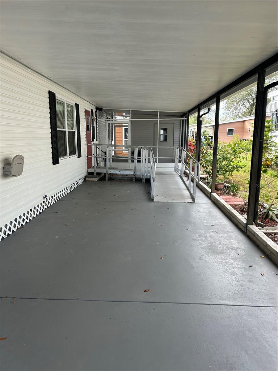 107 STRAWBERRY JUNCTION LN, VALRICO, FL, 33594
