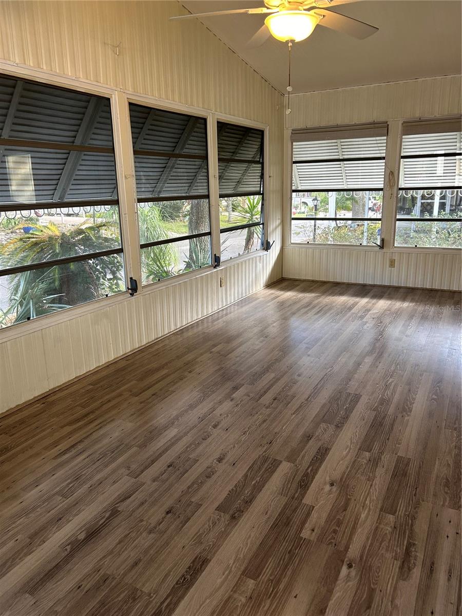 107 STRAWBERRY JUNCTION LN, VALRICO, FL, 33594