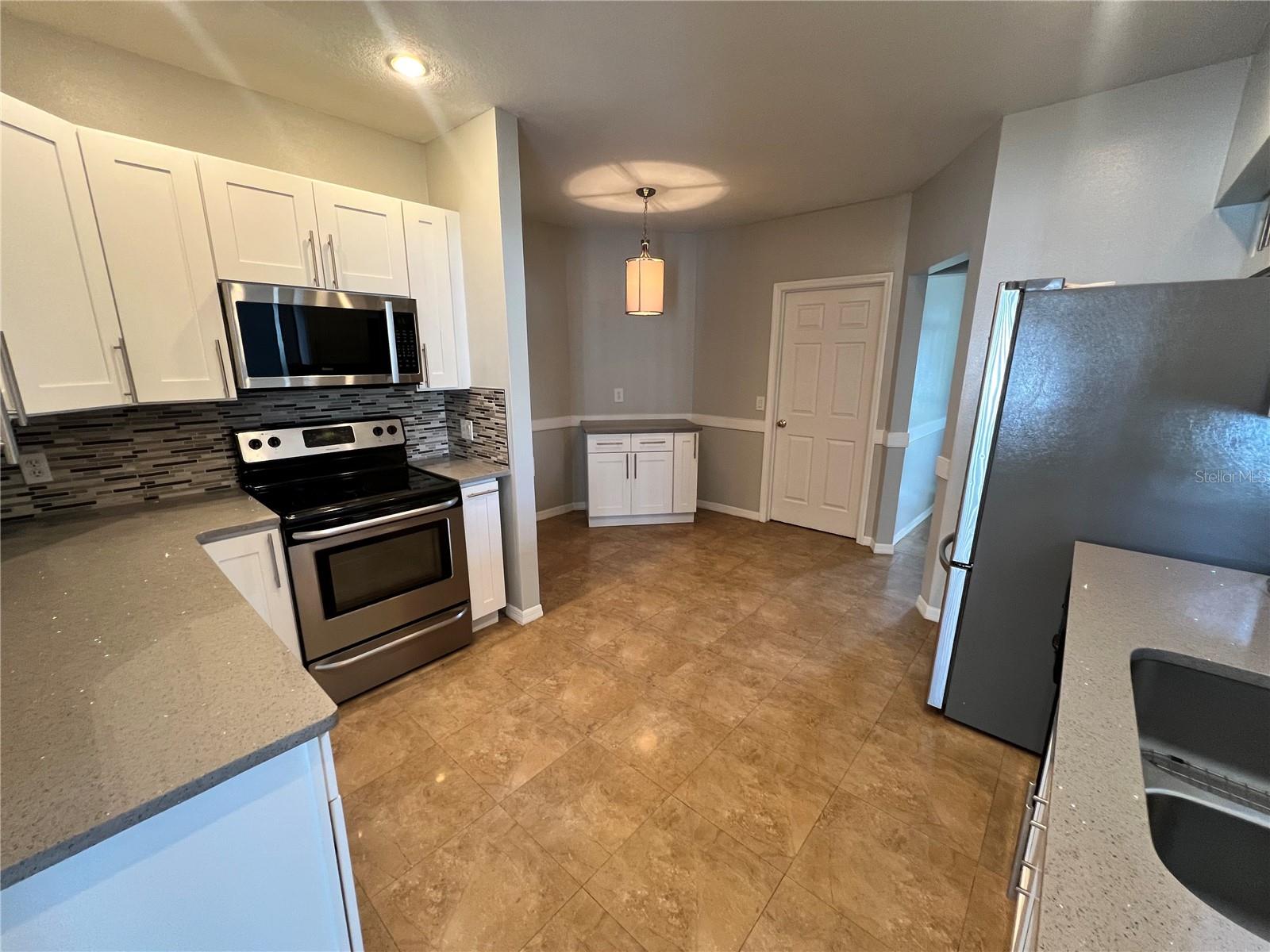 9827 BAY VISTA ESTATES BLVD, ORLANDO, FL, 32836