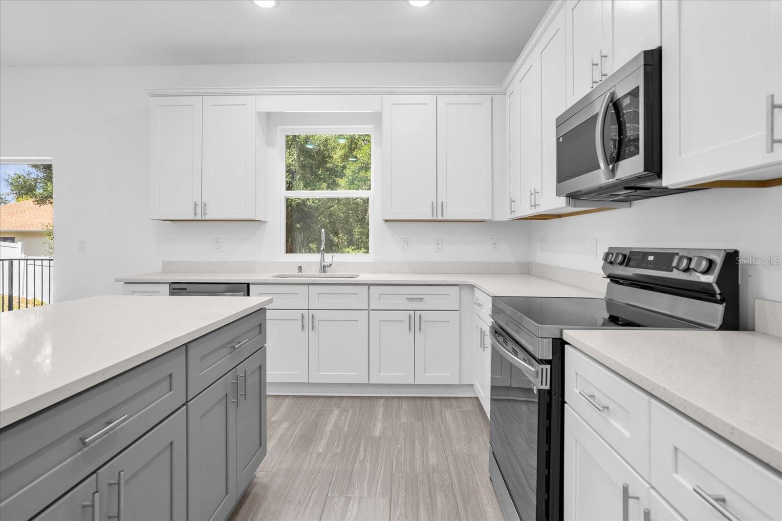 3 PENINSULAR AVE, HAINES CITY, FL, 33844