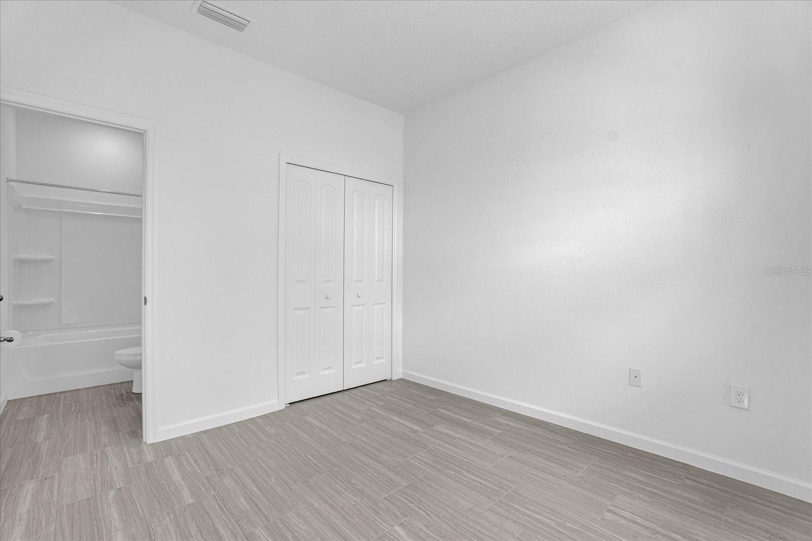 3 PENINSULAR AVE, HAINES CITY, FL, 33844