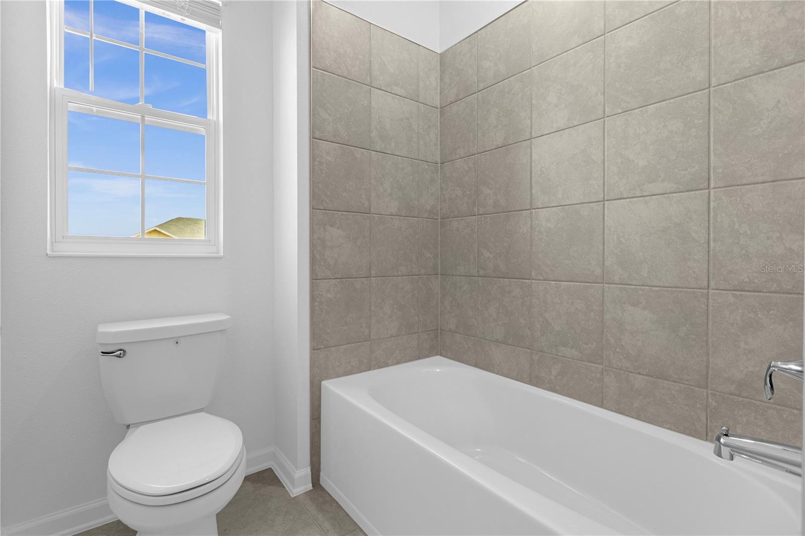 2647 RUNNERS CIR, CLERMONT, FL, 34714
