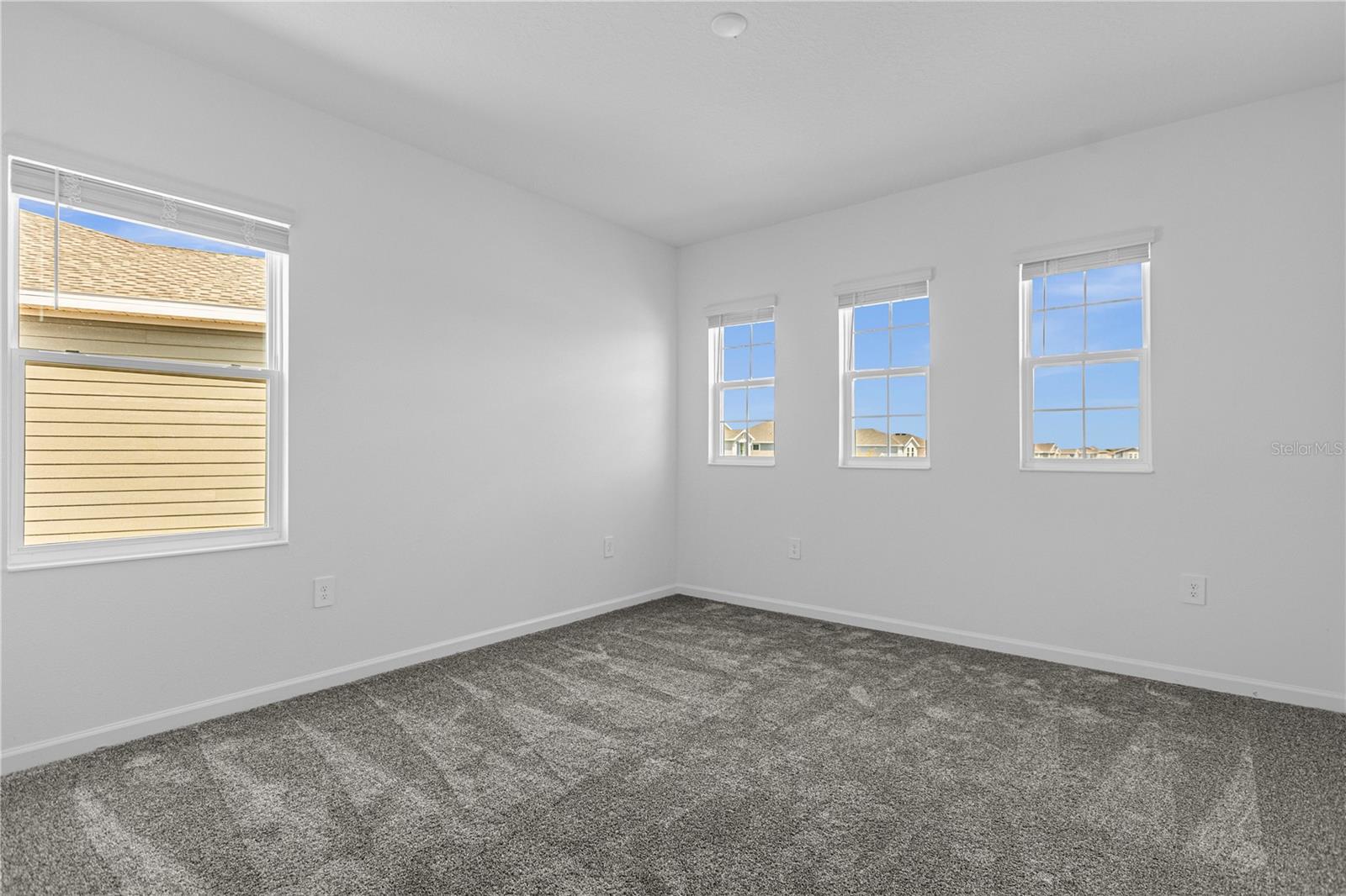 2647 RUNNERS CIR, CLERMONT, FL, 34714