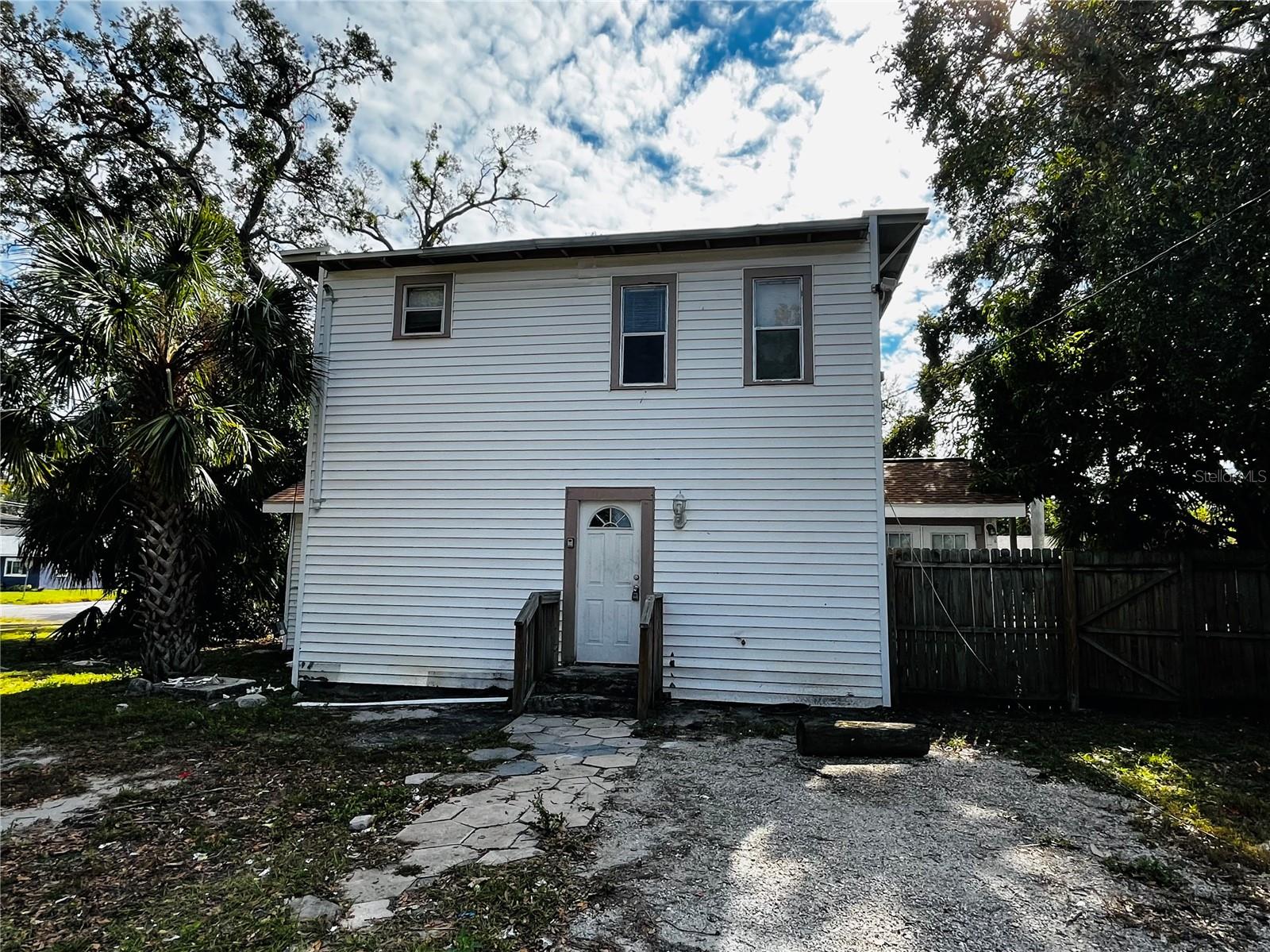 811 18TH AVE S, ST PETERSBURG, FL, 33705