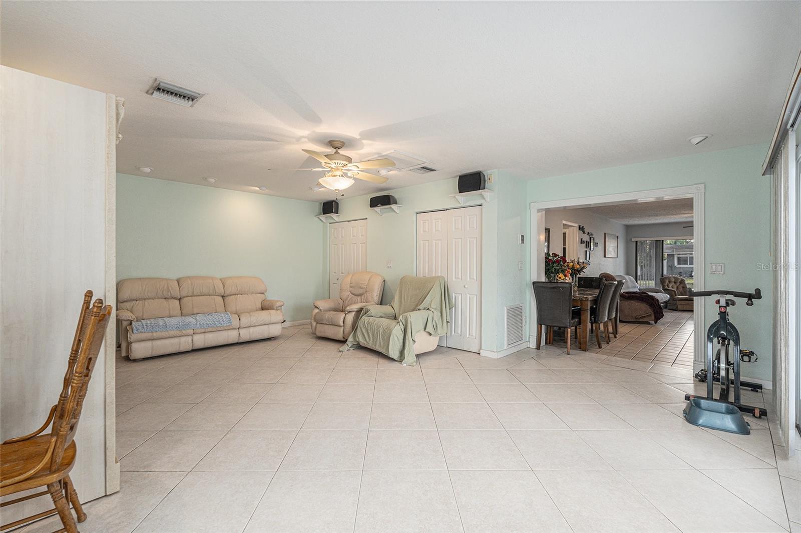 2833 56TH LN N, ST PETERSBURG, FL, 33710