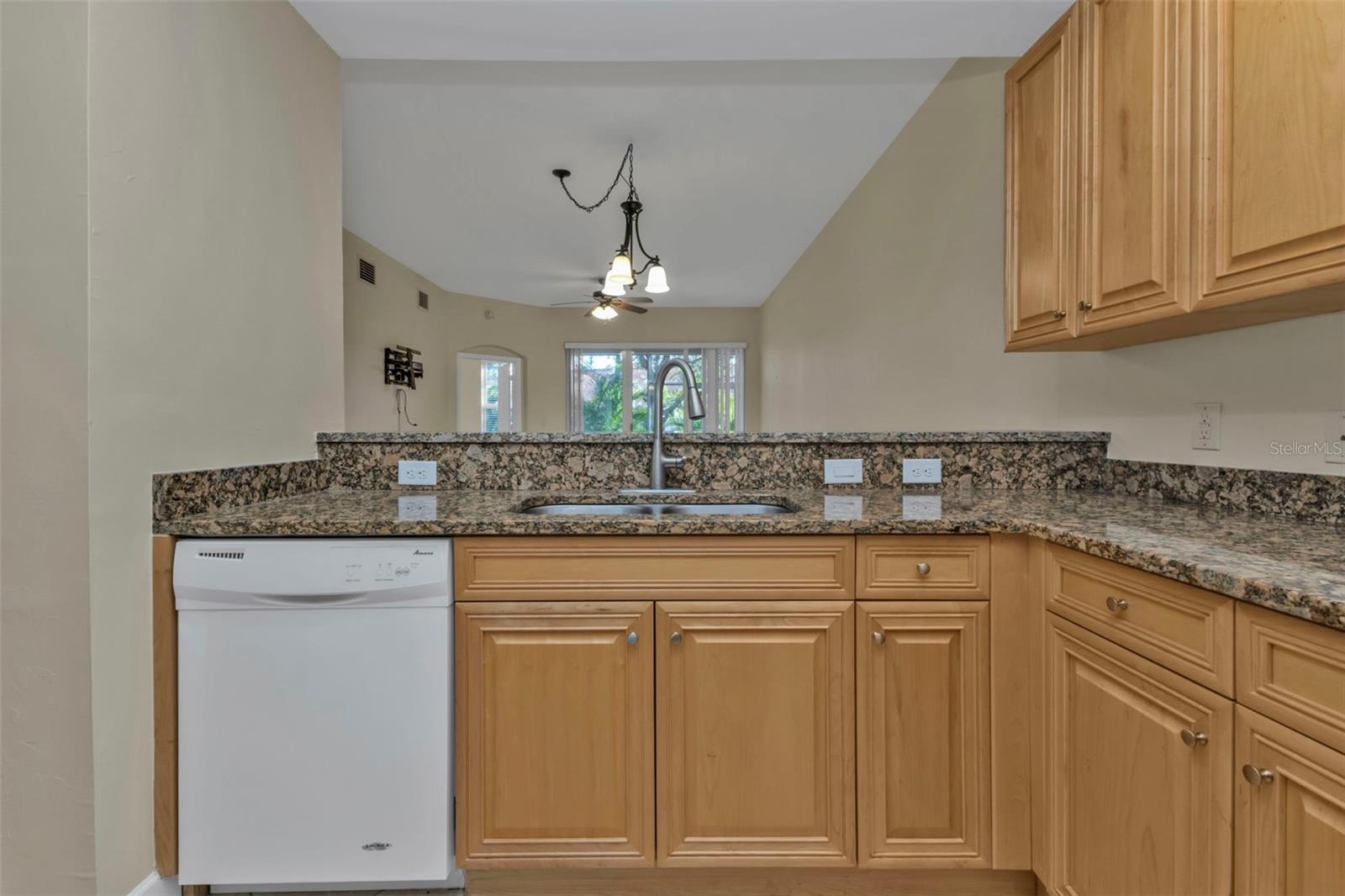 240 W END DR #412, PUNTA GORDA, FL, 33950
