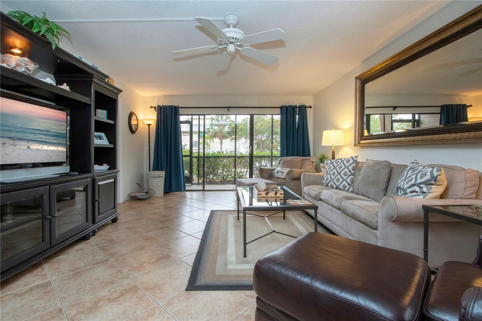 1001 BENJAMIN FRANKLIN DR #110, SARASOTA, FL, 34236