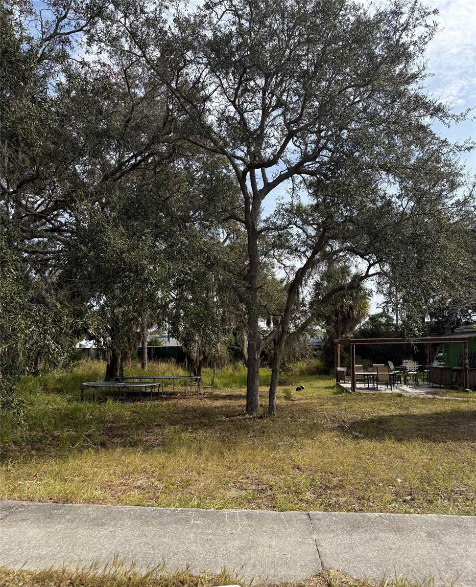 NORTH AVE, TARPON SPRINGS, FL, 34689