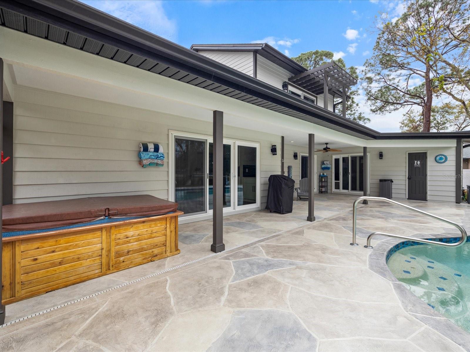 1492 EXCALIBER DR, CLEARWATER, FL, 33764