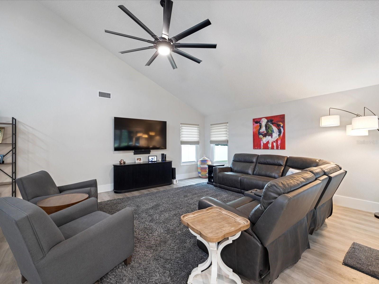 1492 EXCALIBER DR, CLEARWATER, FL, 33764