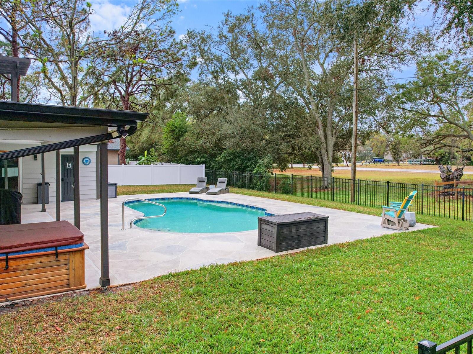 1492 EXCALIBER DR, CLEARWATER, FL, 33764