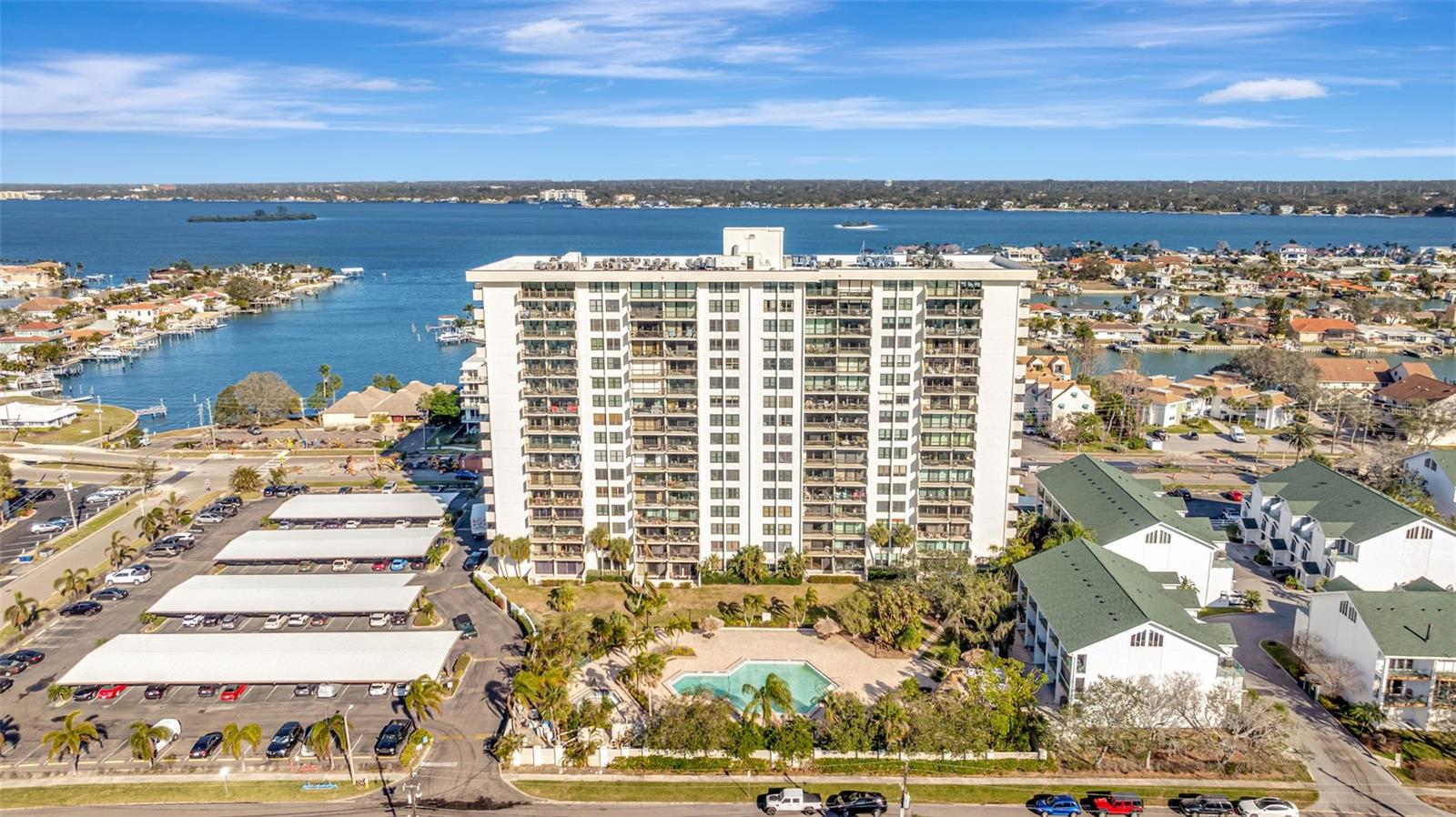 400 ISLAND WAY #903, CLEARWATER BEACH, FL, 33767