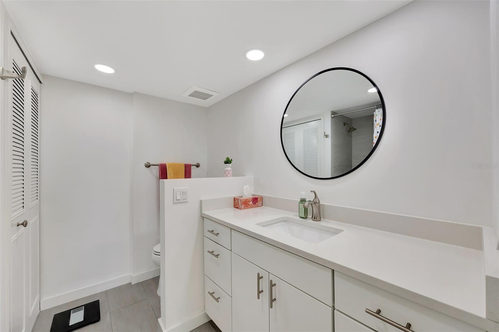 400 ISLAND WAY #903, CLEARWATER BEACH, FL, 33767