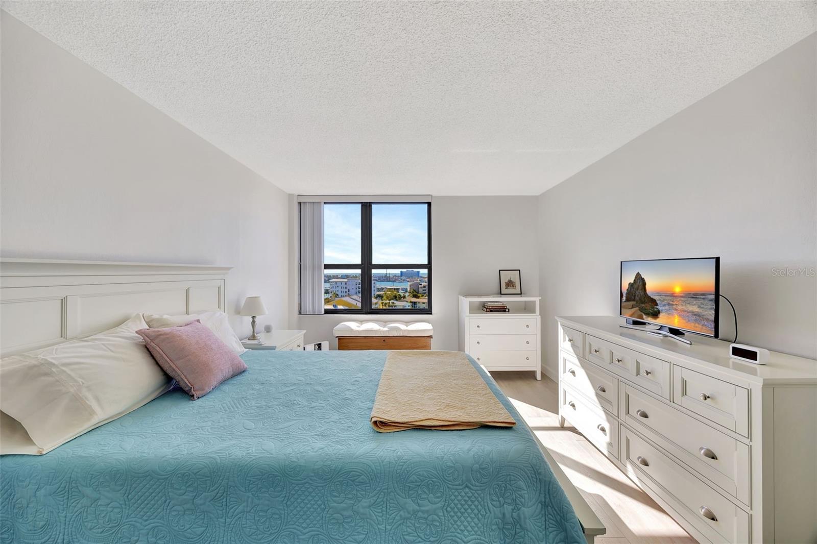 400 ISLAND WAY #903, CLEARWATER BEACH, FL, 33767