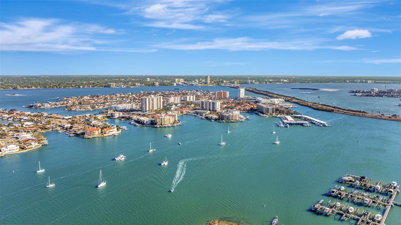 400 ISLAND WAY #903, CLEARWATER BEACH, FL, 33767