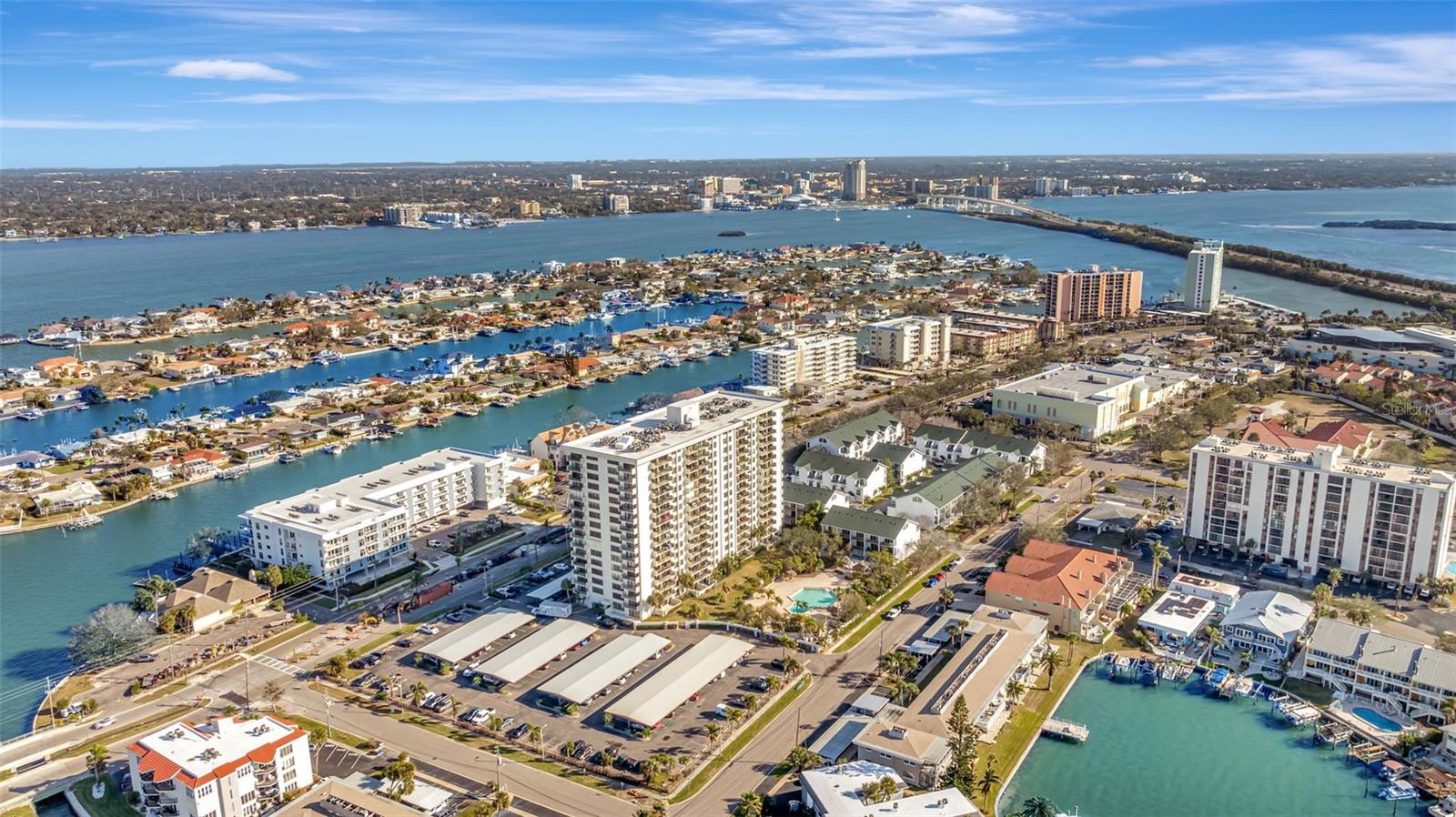 400 ISLAND WAY #903, CLEARWATER BEACH, FL, 33767