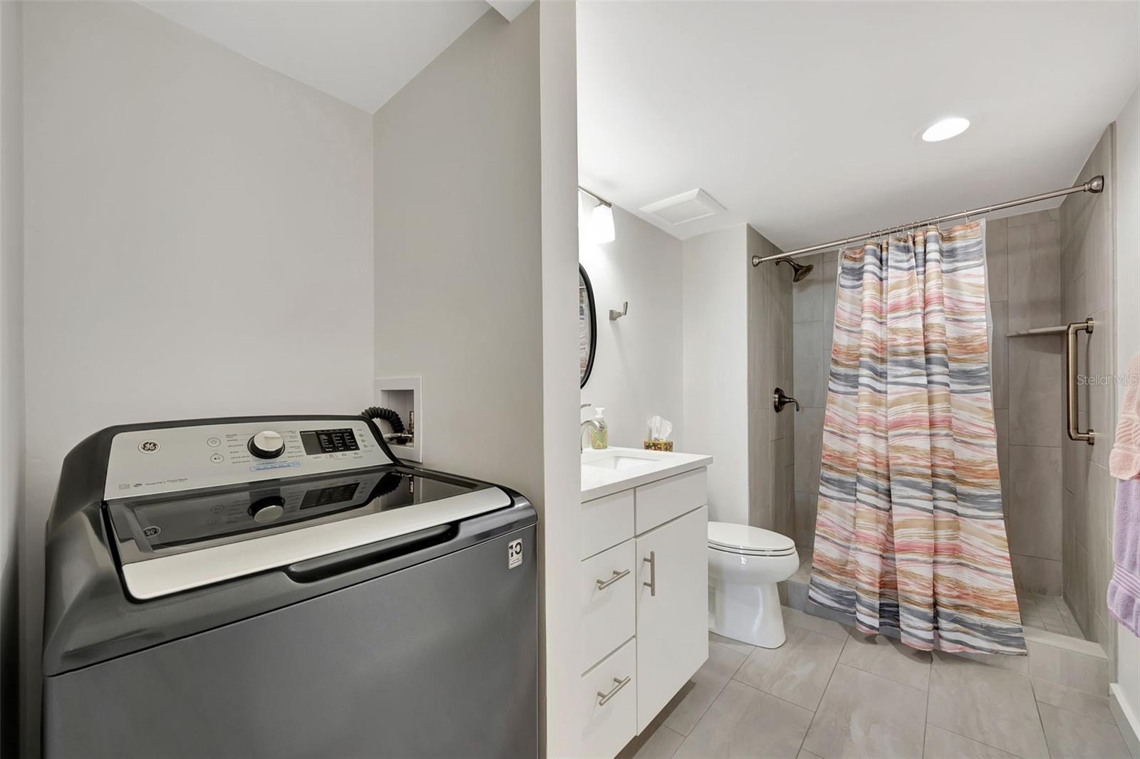 400 ISLAND WAY #903, CLEARWATER BEACH, FL, 33767