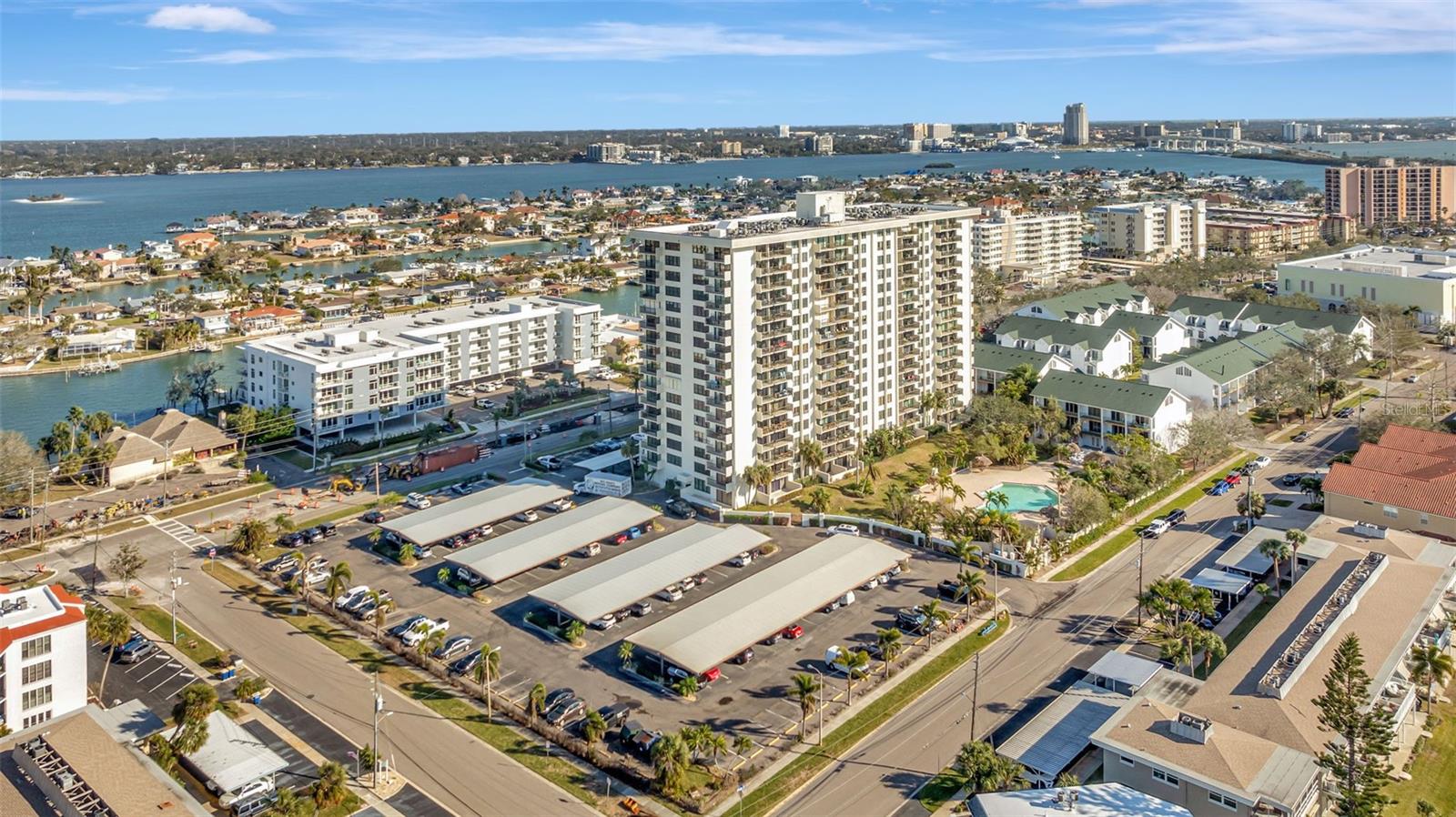 400 ISLAND WAY #903, CLEARWATER BEACH, FL, 33767