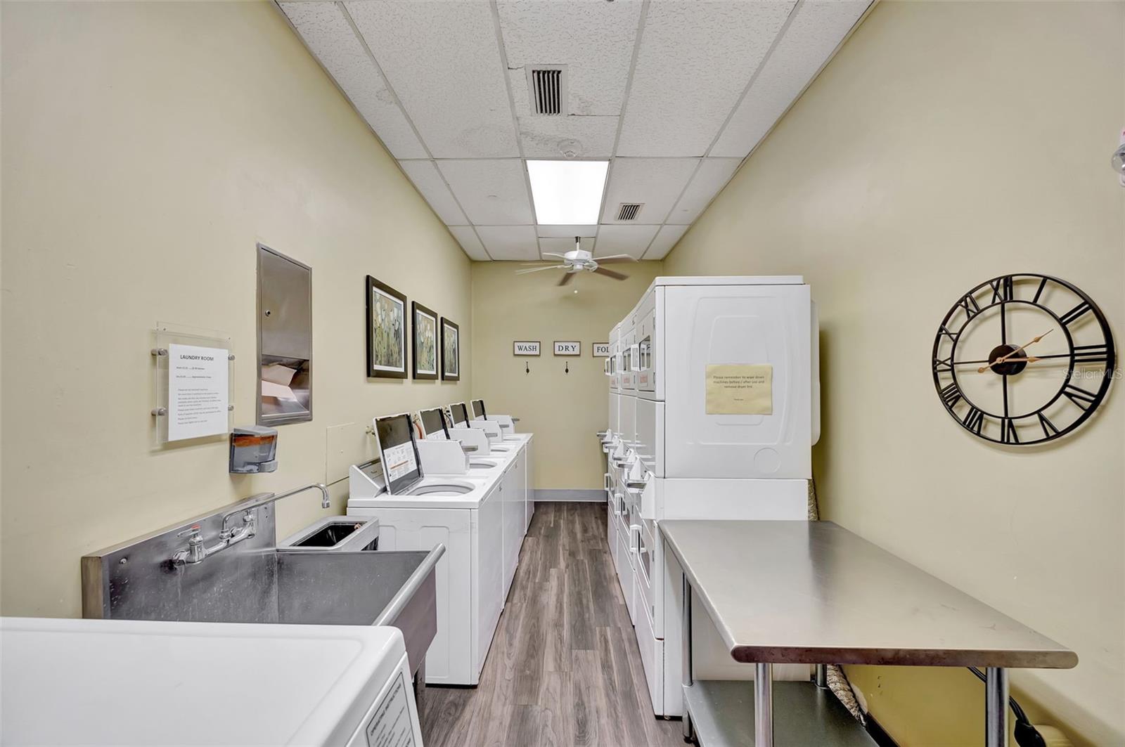 400 ISLAND WAY #903, CLEARWATER BEACH, FL, 33767