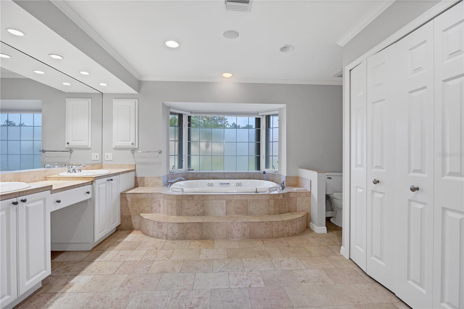 419 YACHT HARBOR DR, OSPREY, FL, 34229