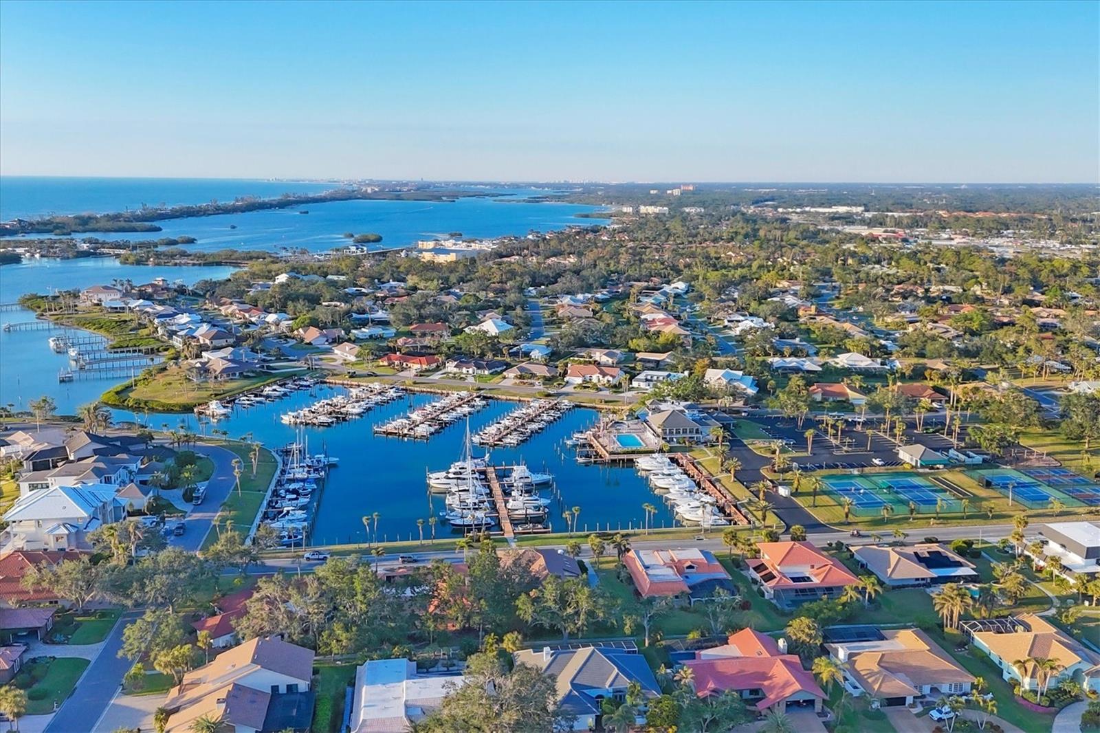 419 YACHT HARBOR DR, OSPREY, FL, 34229