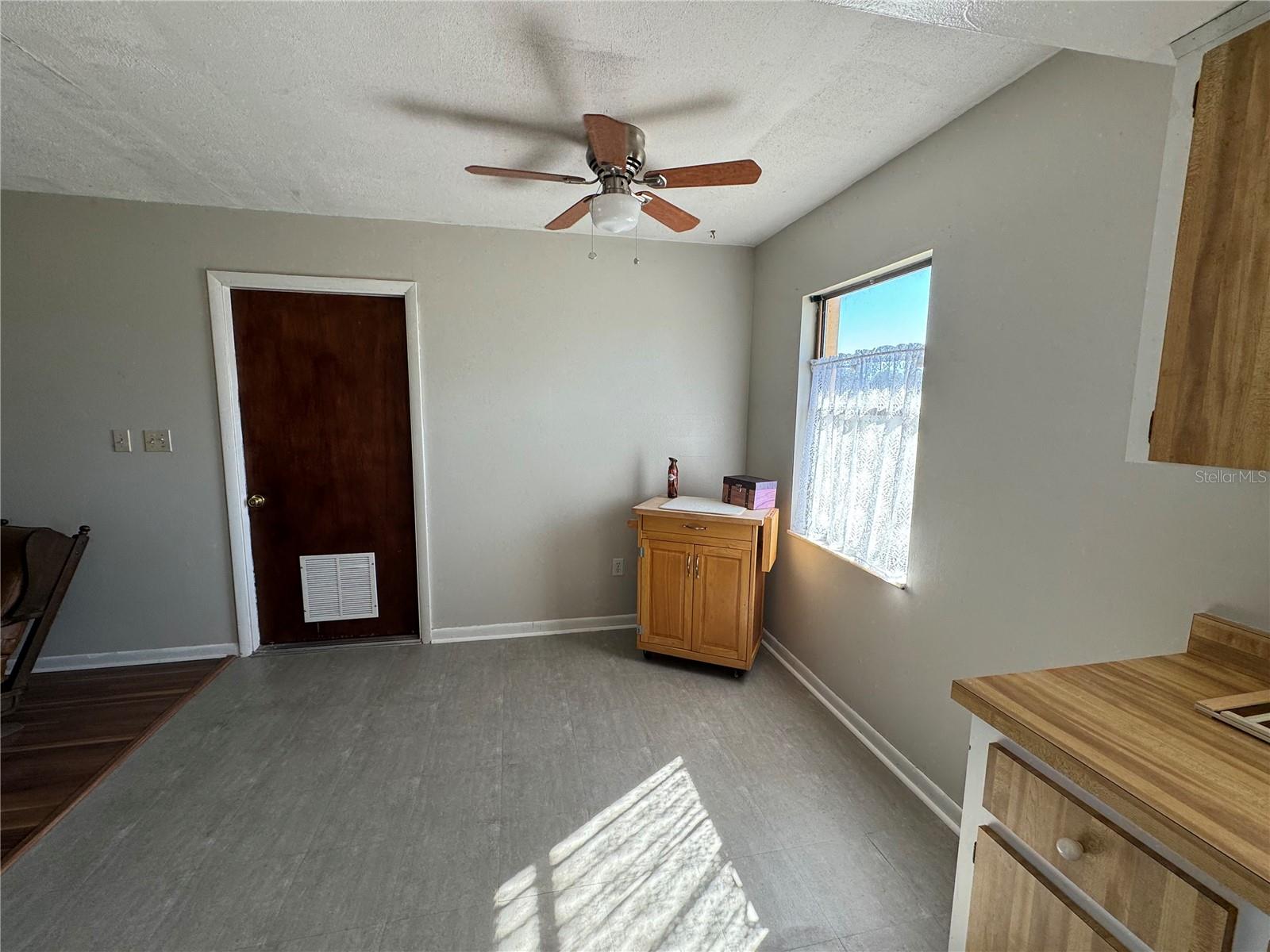 19550 SE 42ND PL, MORRISTON, FL, 32668