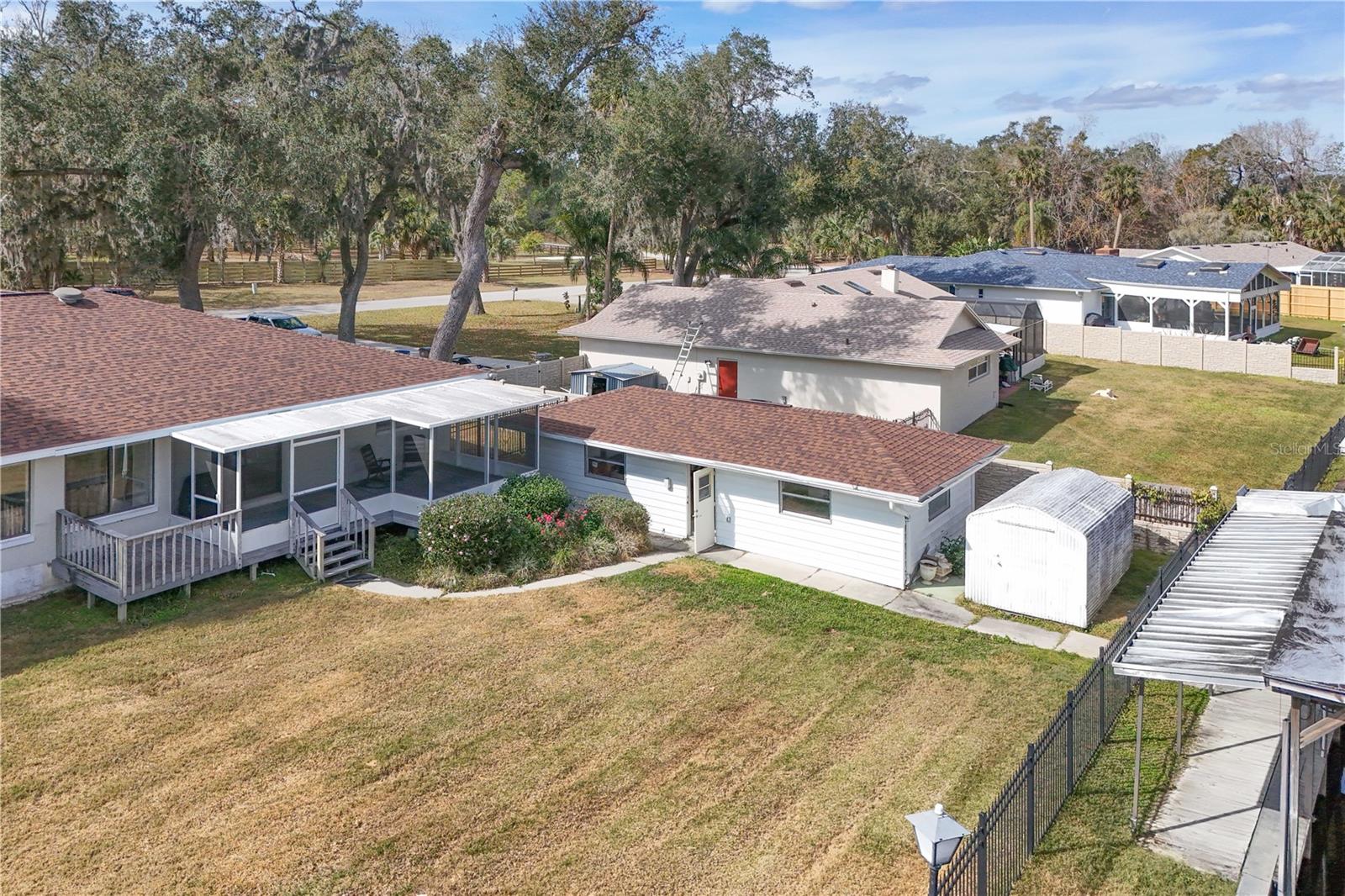 28228 TAMMI DR, TAVARES, FL, 32778