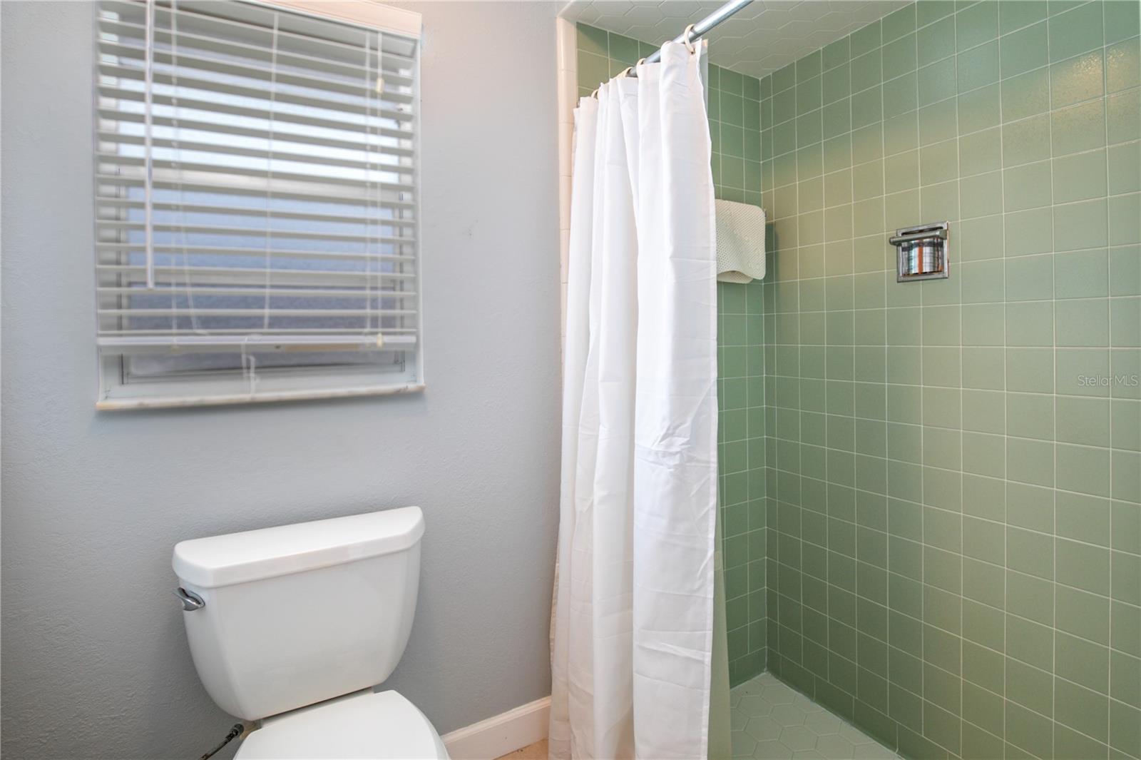 28228 TAMMI DR, TAVARES, FL, 32778