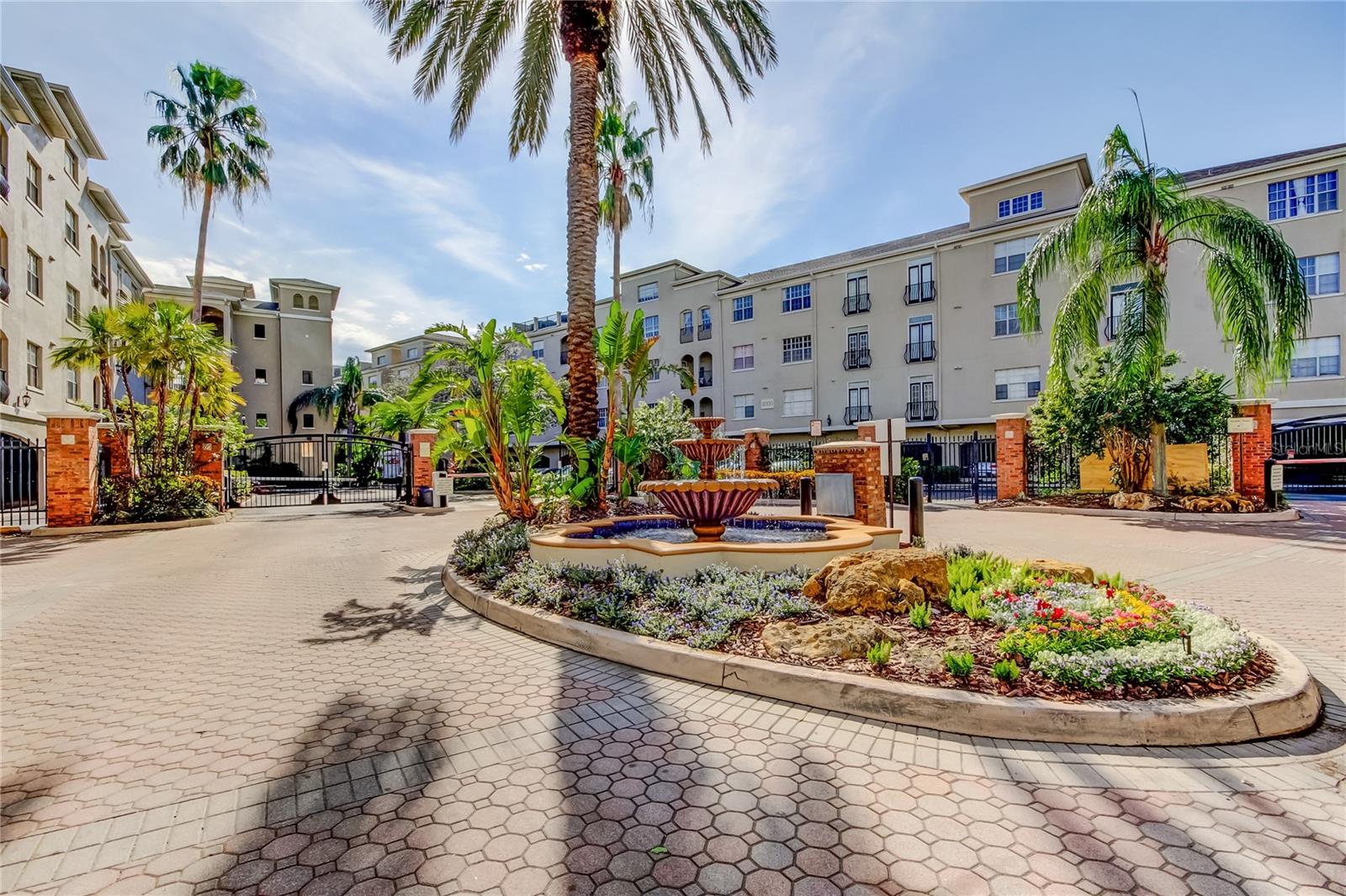 501 KNIGHTS RUN AVE #1213, TAMPA, FL, 33602