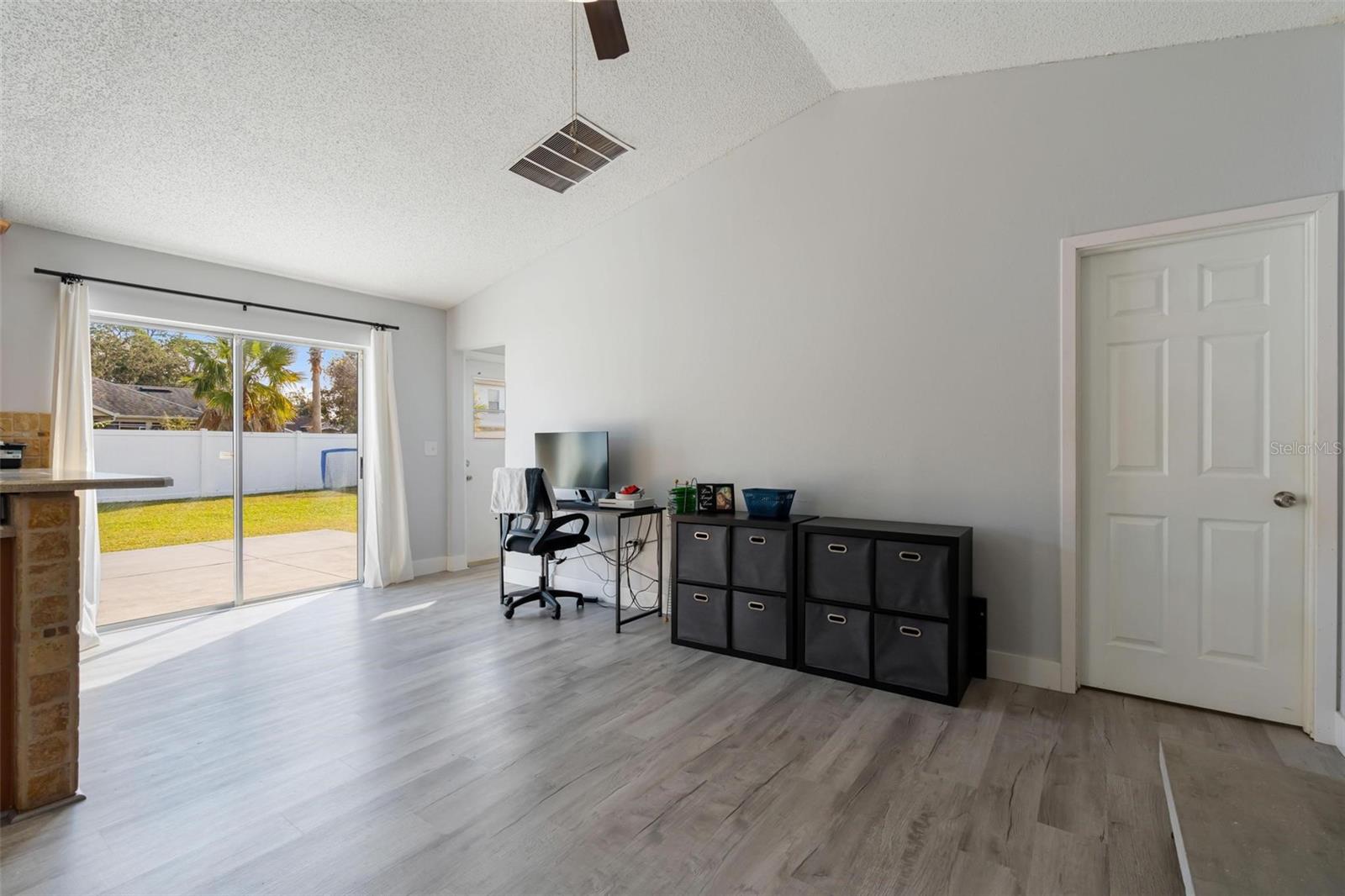 373 BLYTHVILLE AVE, DELTONA, FL, 32725