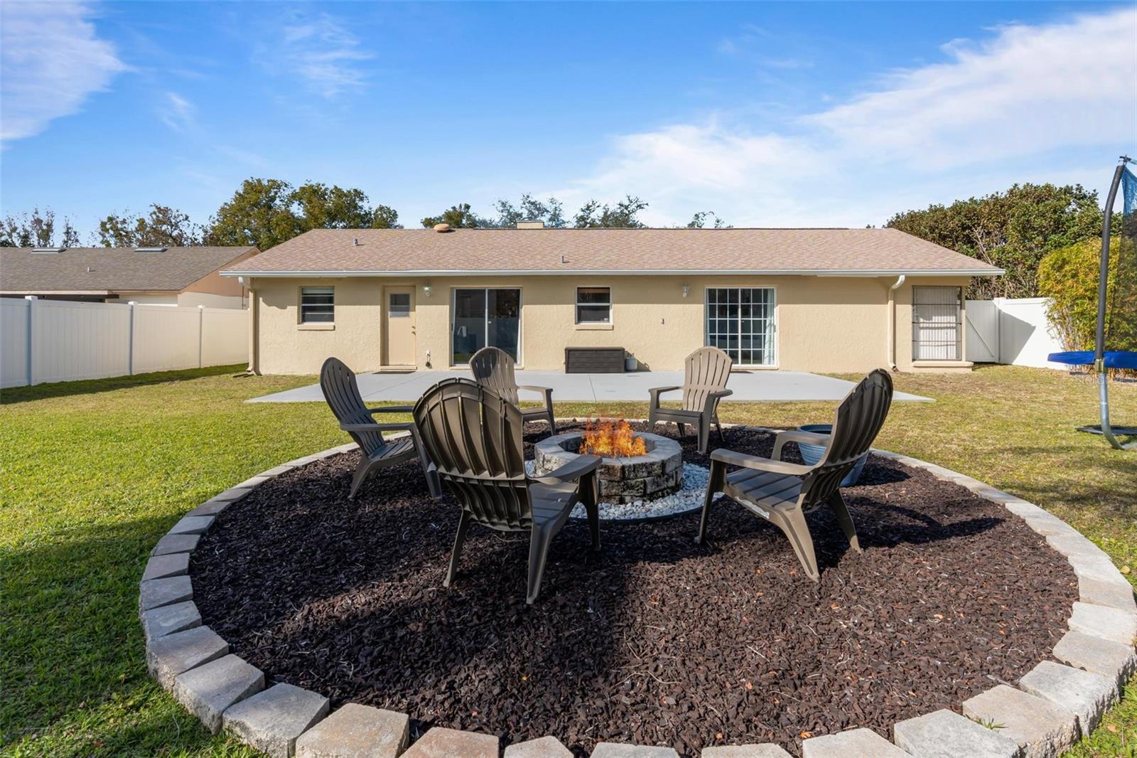373 BLYTHVILLE AVE, DELTONA, FL, 32725