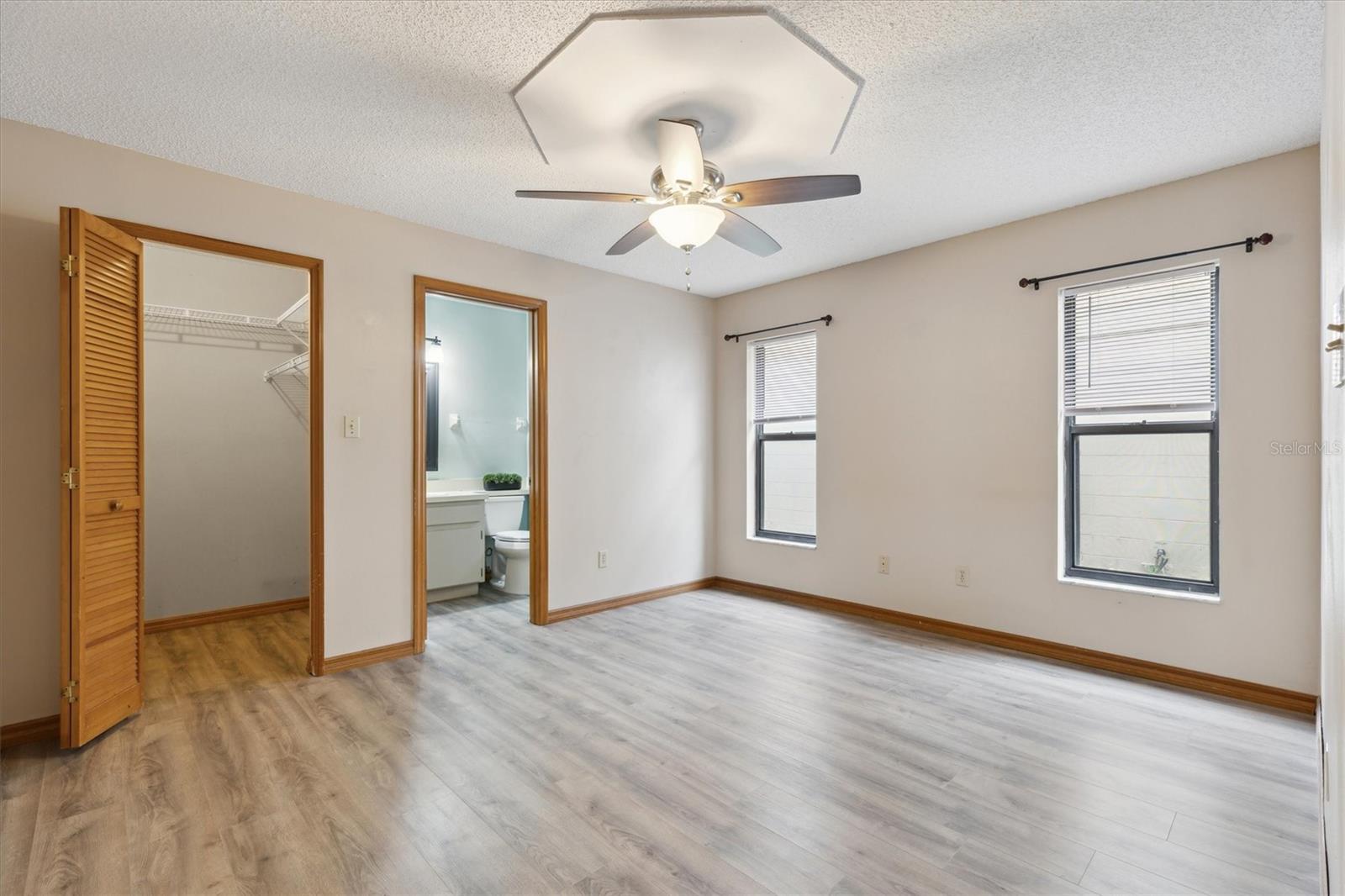 1020 OLLIFF WAY, OVIEDO, FL, 32765