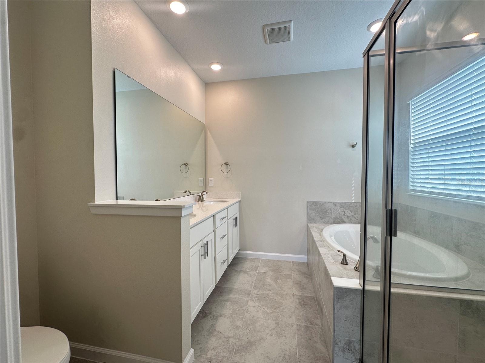 9377 TECUMSEH DR, ORLANDO, FL, 32825