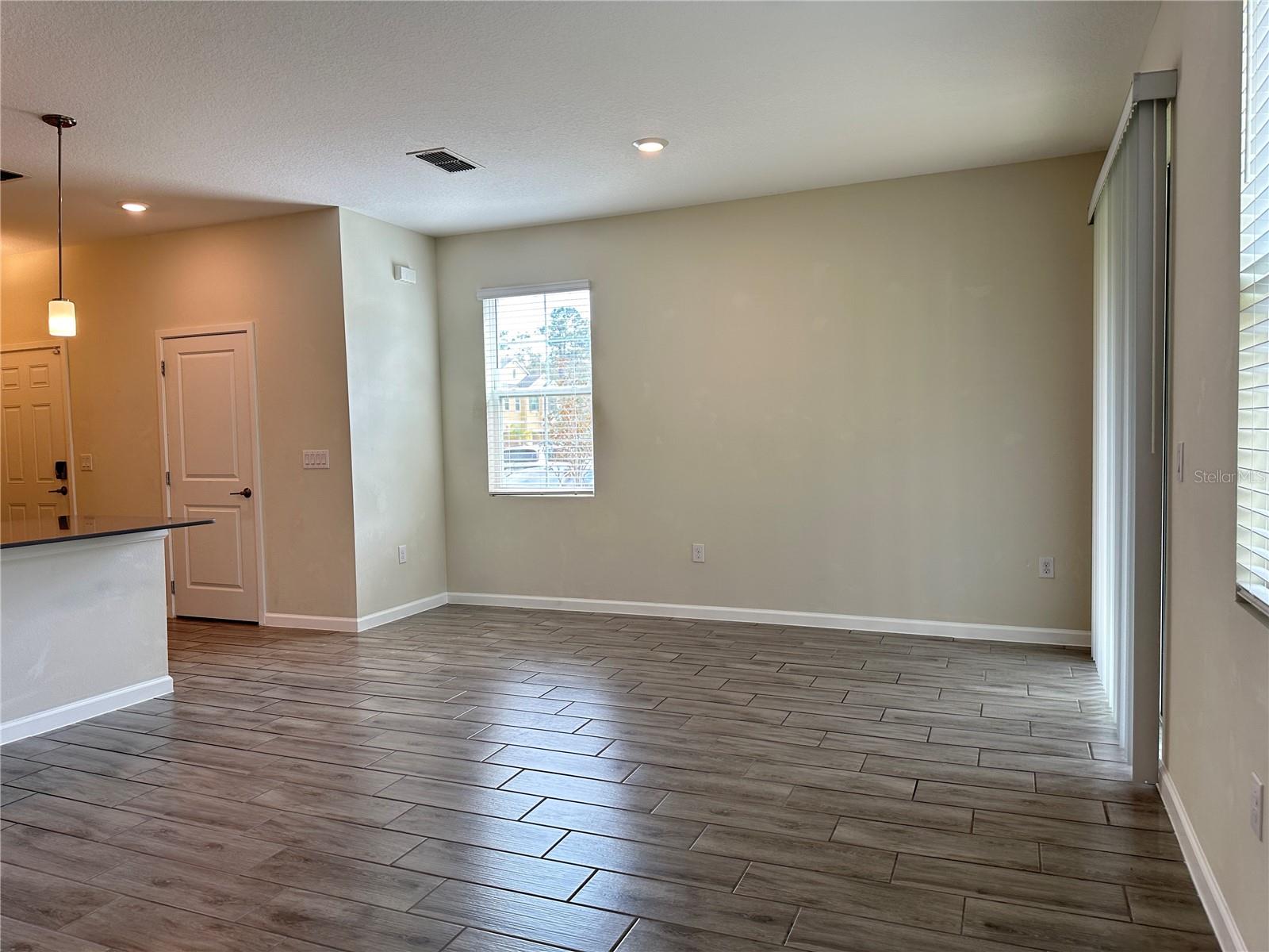 9377 TECUMSEH DR, ORLANDO, FL, 32825